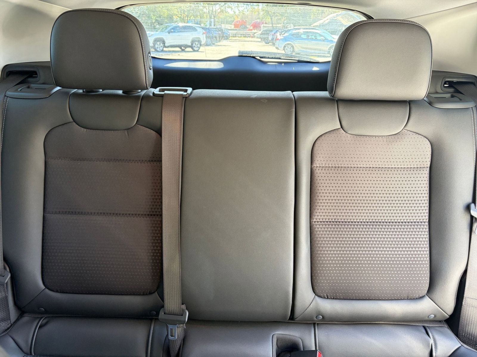 Thumbnail: 2025 Chevrolet Trax - 32