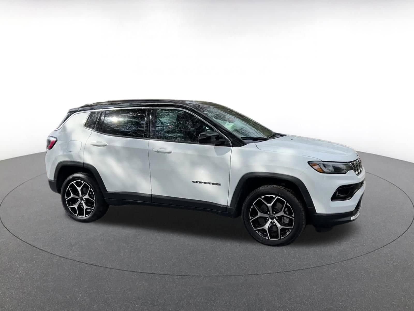 Thumbnail: 2025 Jeep Compass - 2