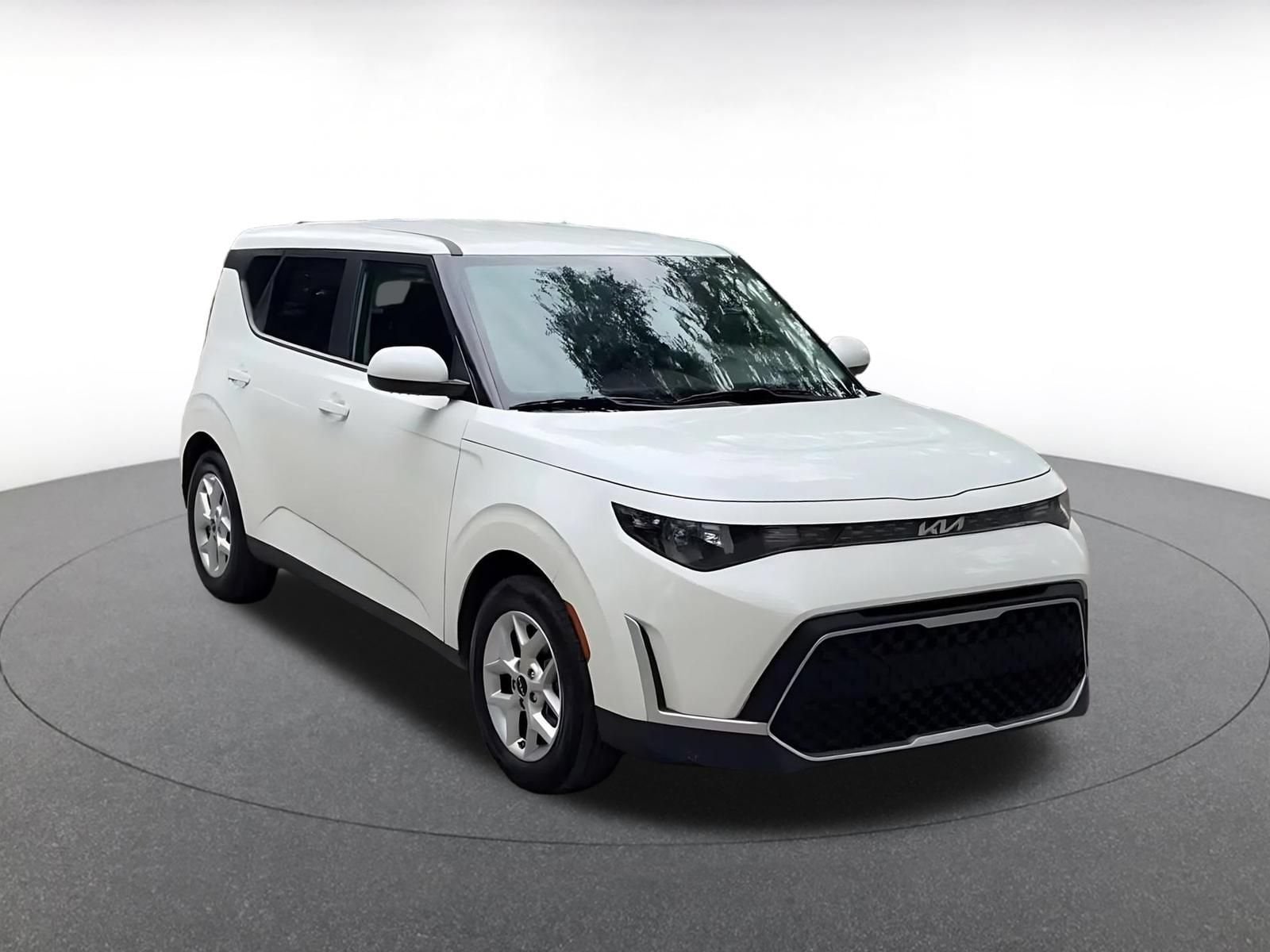 Thumbnail: 2025 Kia Soul - 3