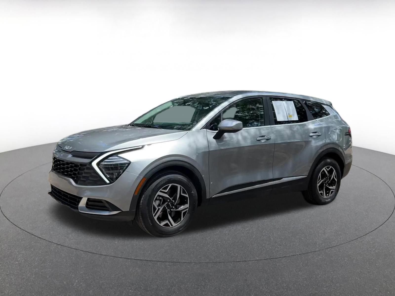 Thumbnail: 2025 Kia Sportage - 8