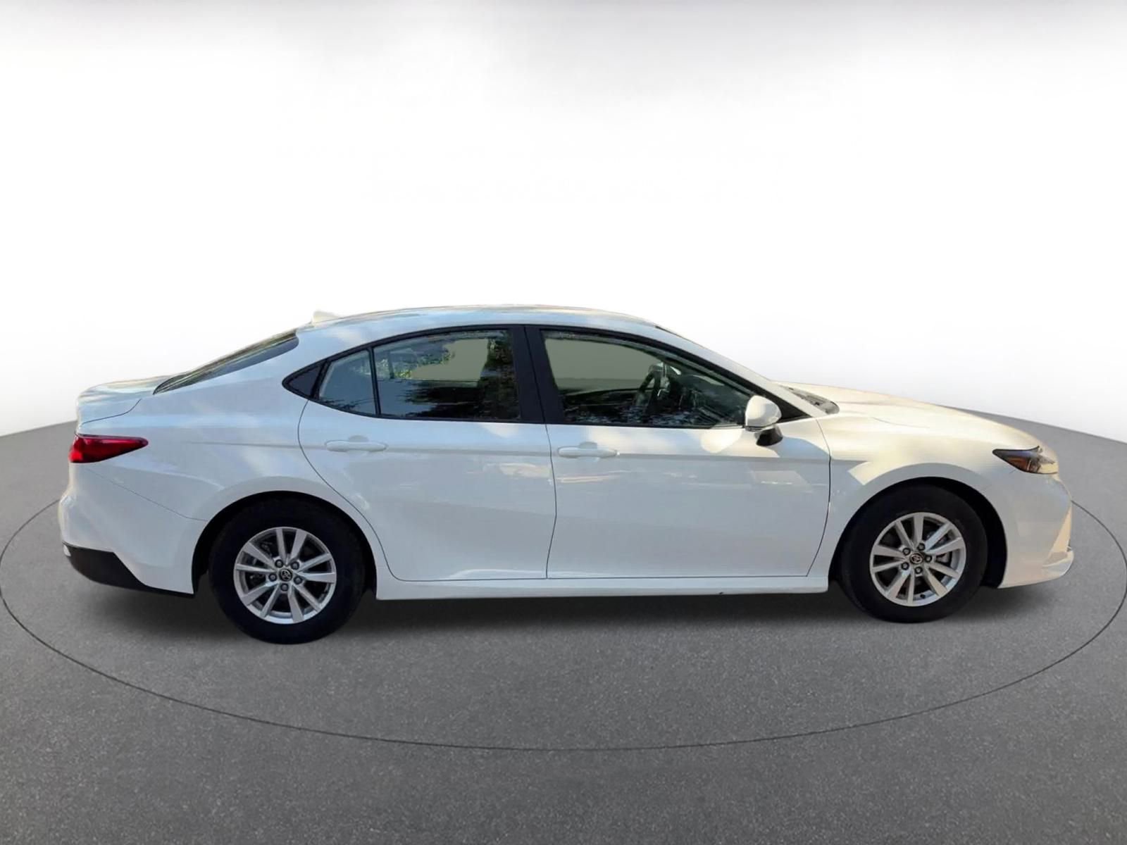 Thumbnail: 2025 Toyota Camry - 16