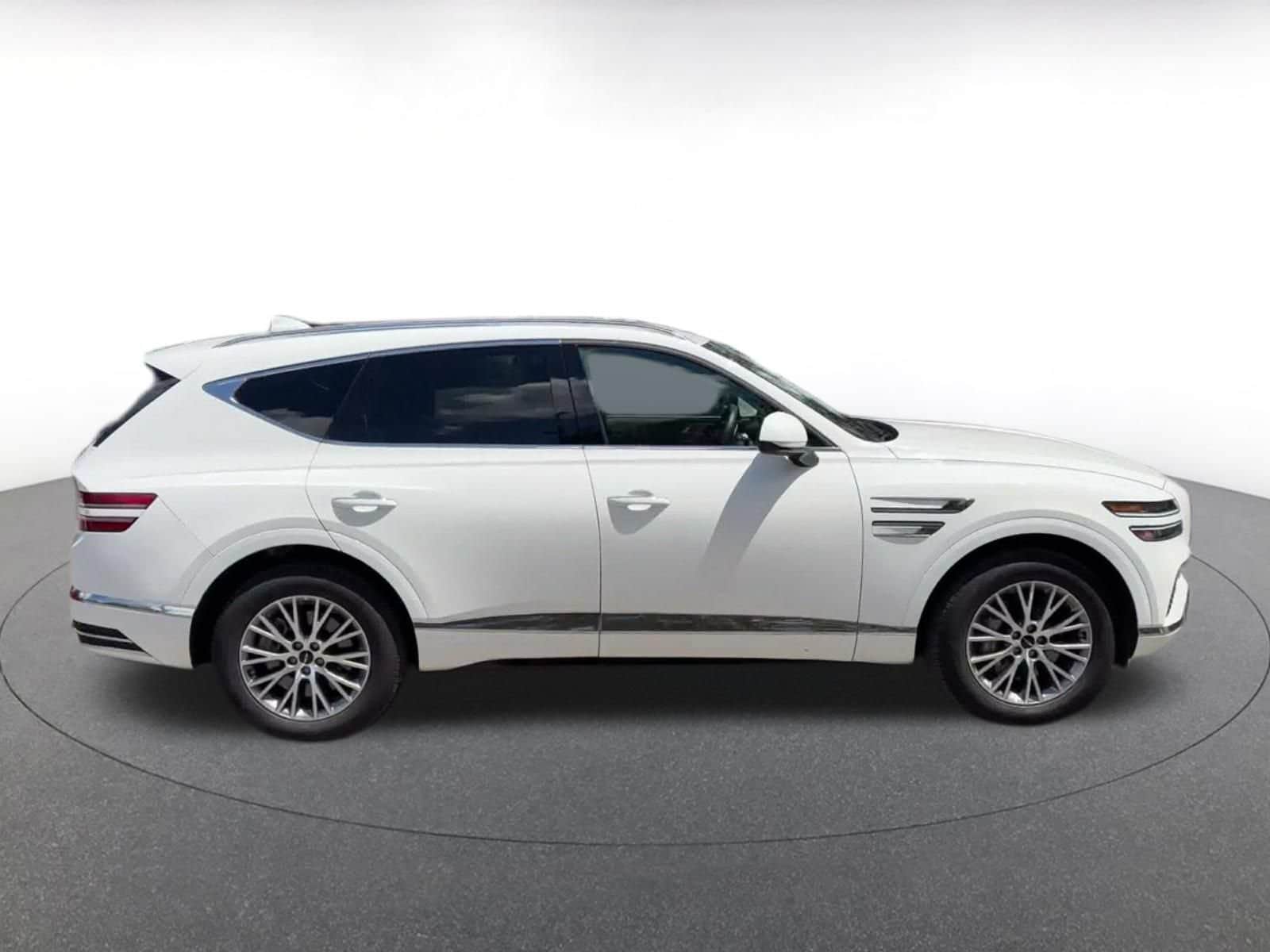 Thumbnail: 2026 Genesis GV80 - 15