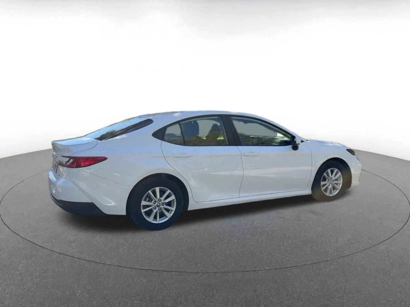 Thumbnail: 2025 Toyota Camry - 15