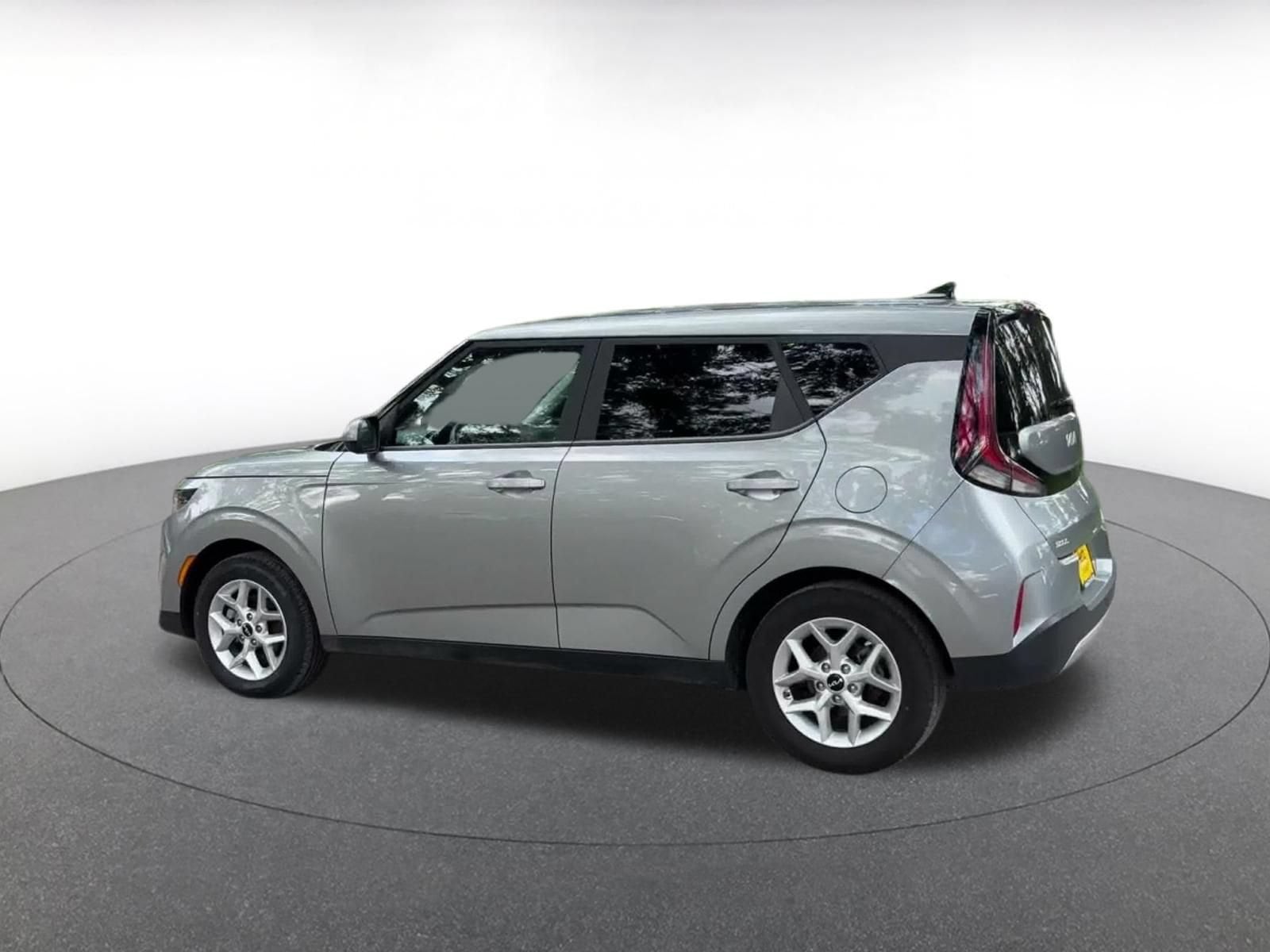 Thumbnail: 2025 Kia Soul - 9