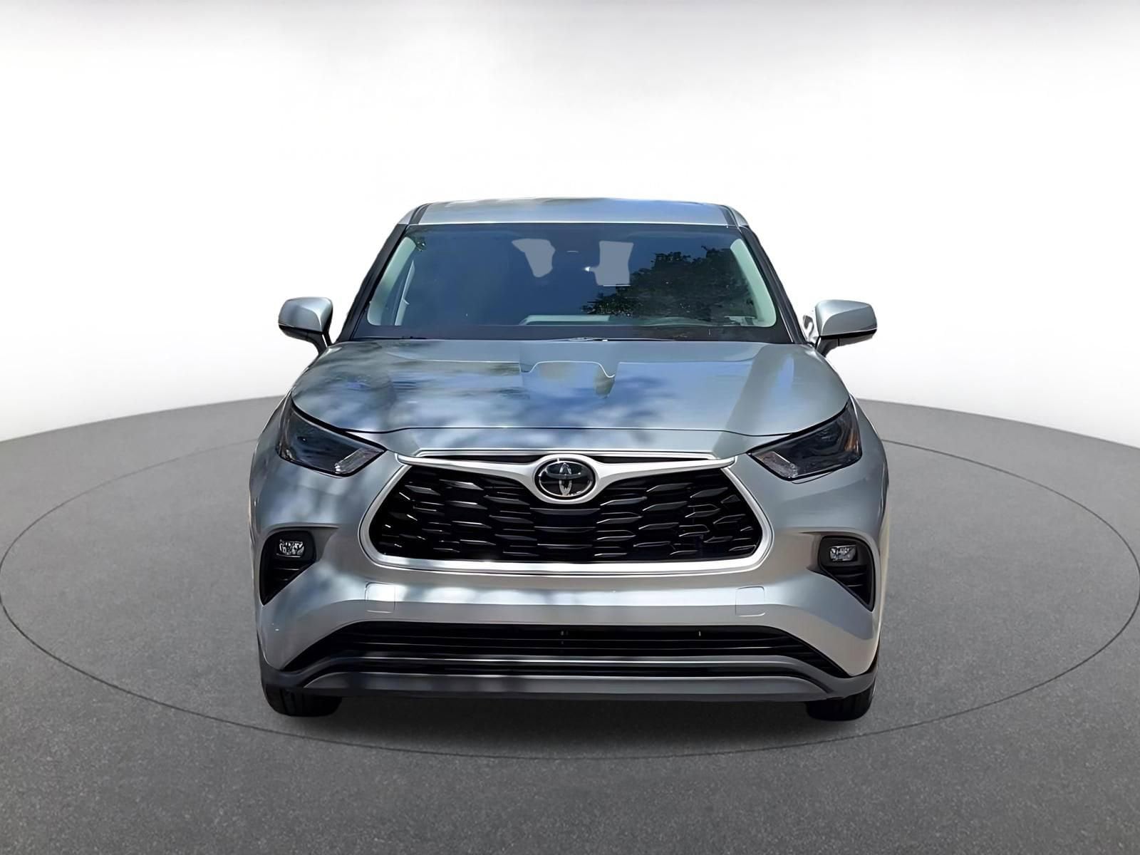 Thumbnail: 2025 Toyota Highlander - 4
