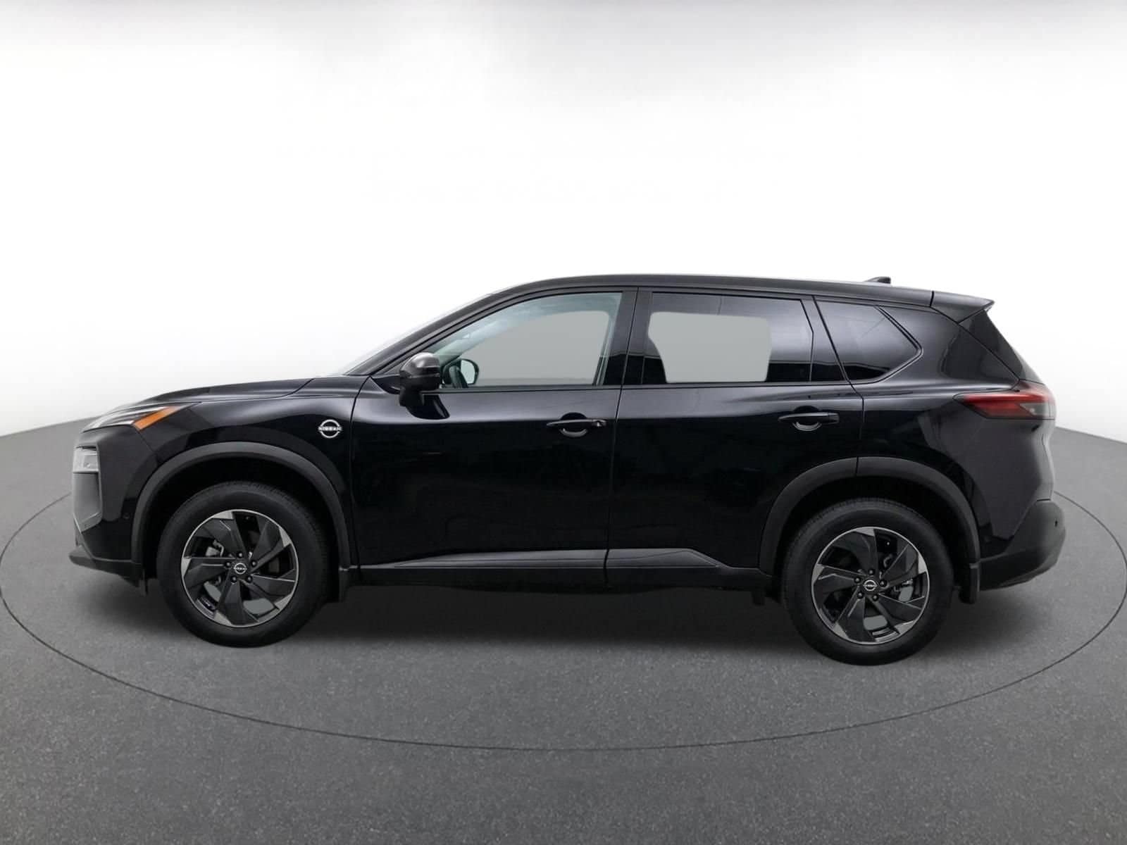 Thumbnail: 2025 Nissan Rogue - 4