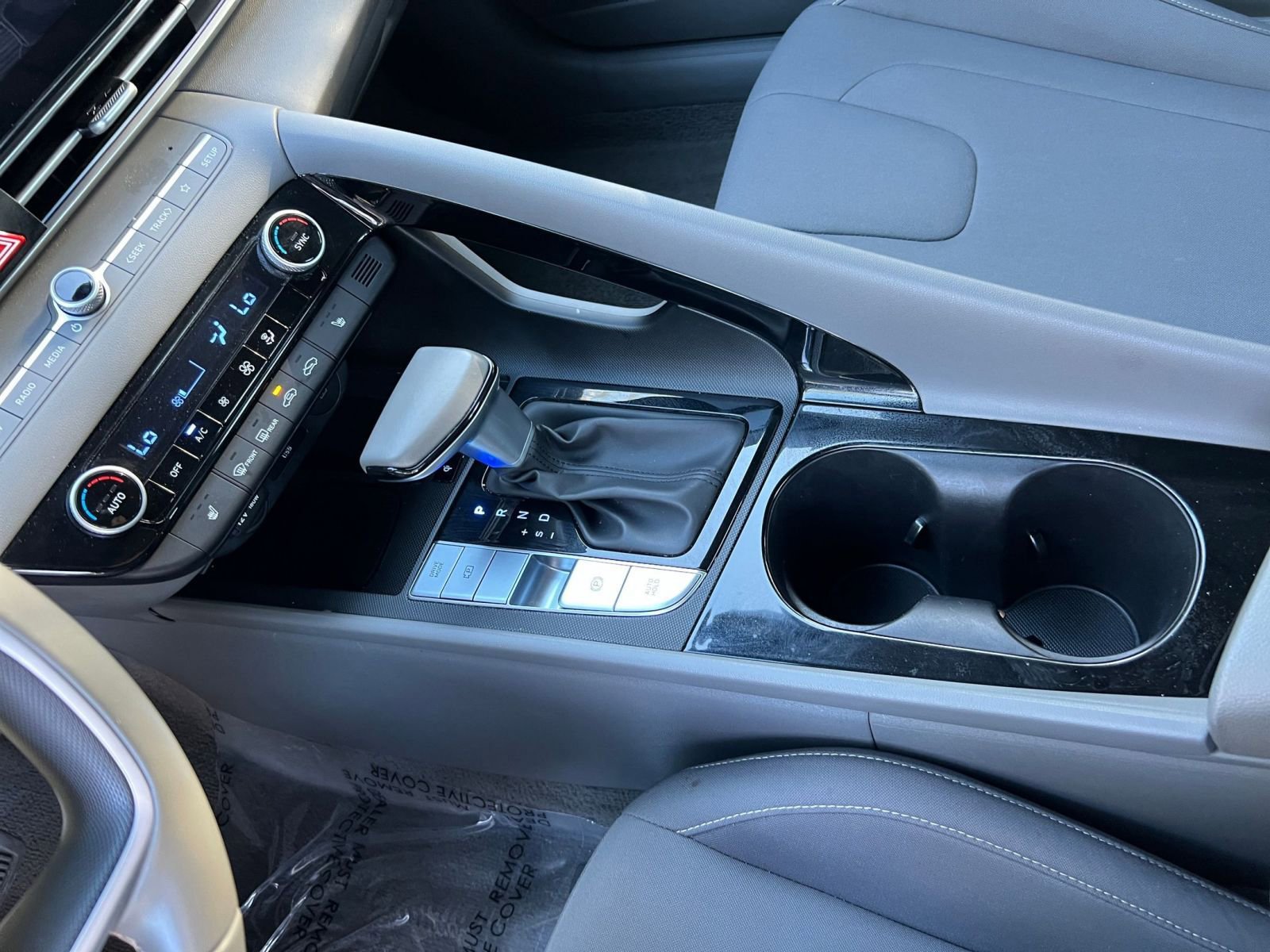 Thumbnail: 2025 Hyundai Elantra - 35