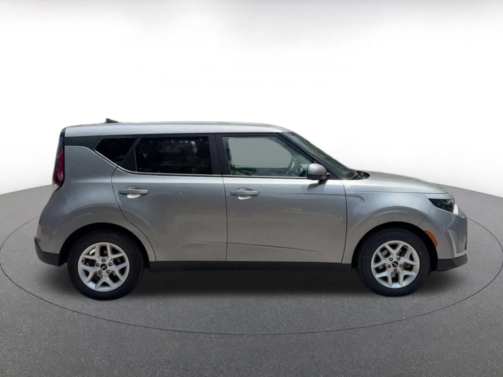 Thumbnail: 2025 Kia Soul - 14