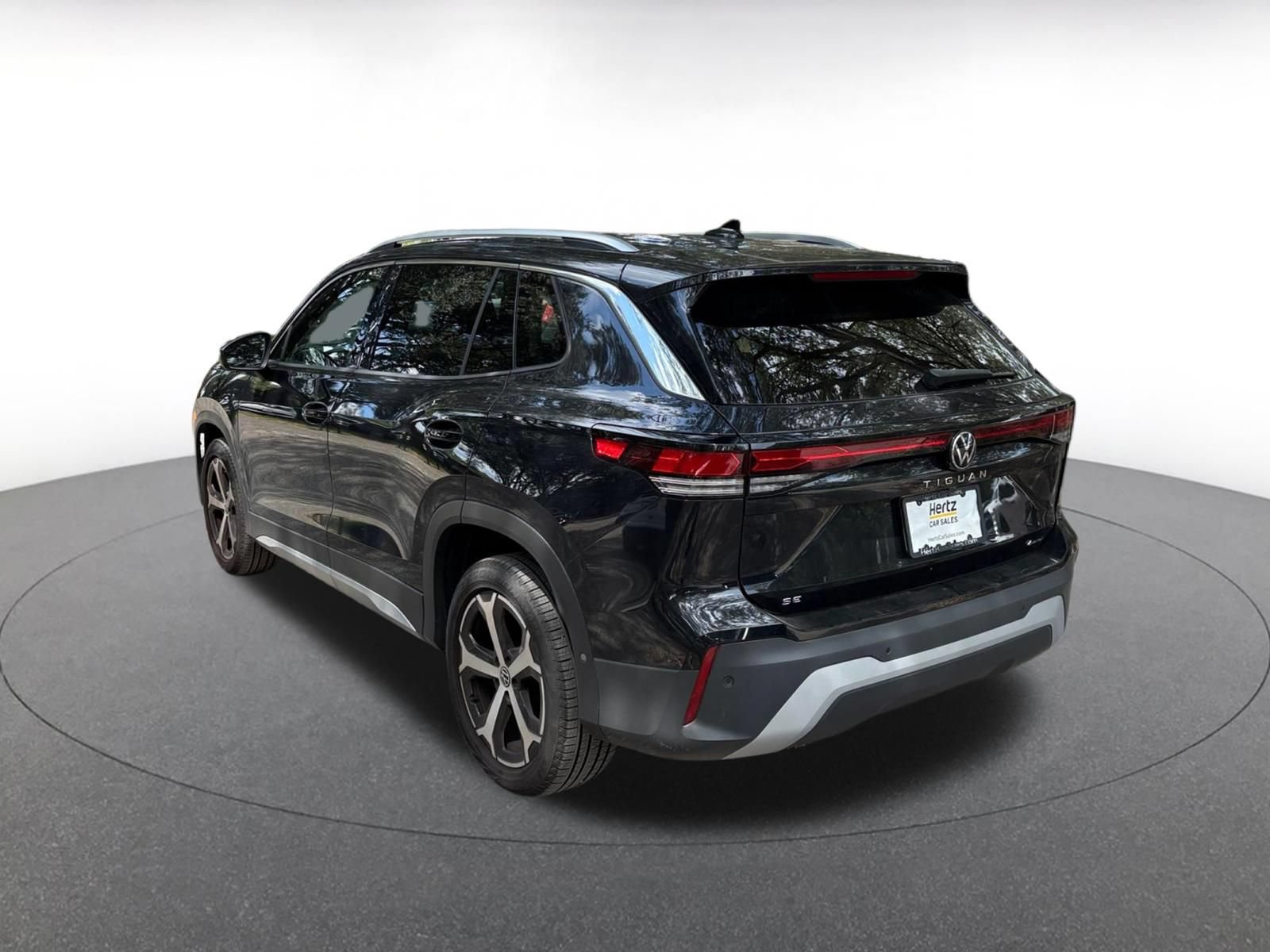 Thumbnail: 2026 Volkswagen Tiguan - 8