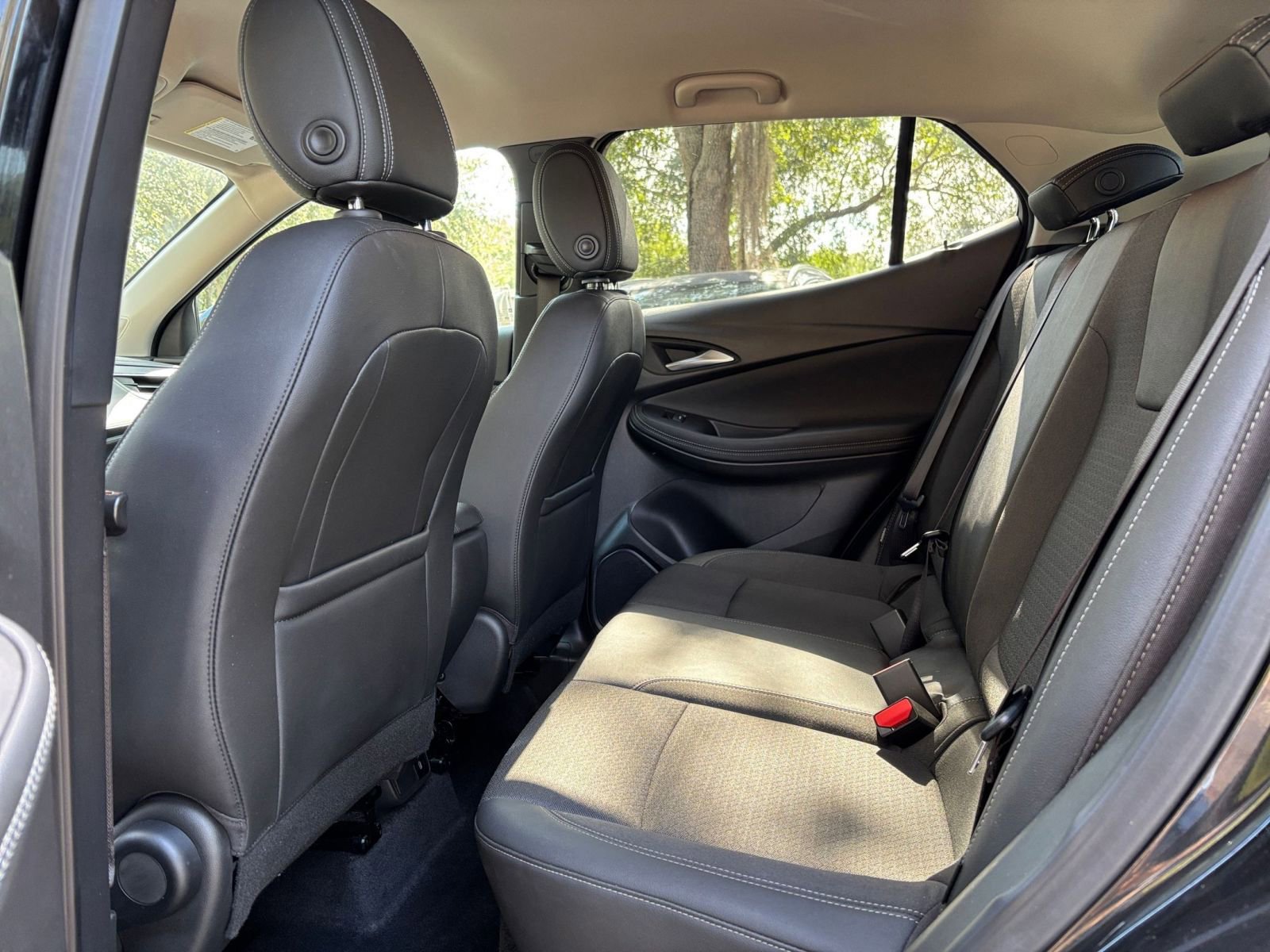 Thumbnail: 2025 Buick Encore GX - 24