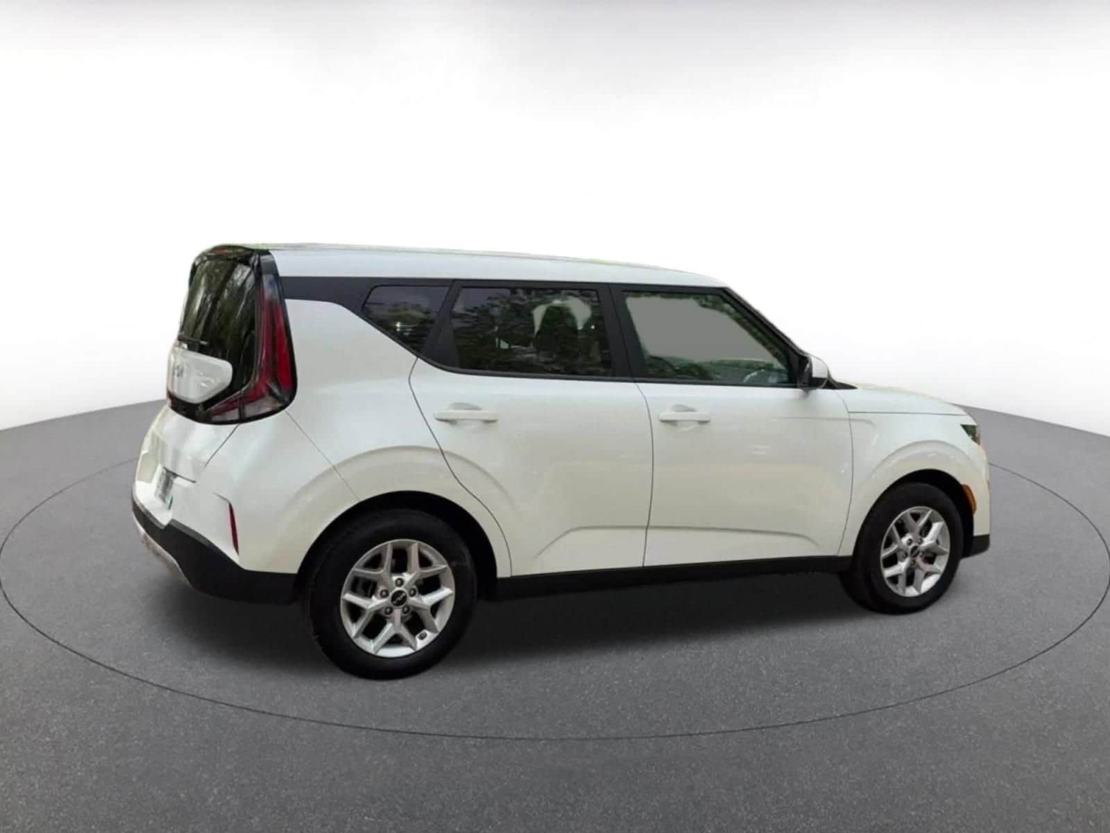 Thumbnail: 2025 Kia Soul - 16