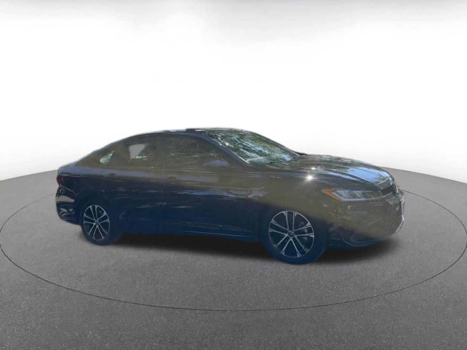 Thumbnail: 2025 Volkswagen Jetta - 2