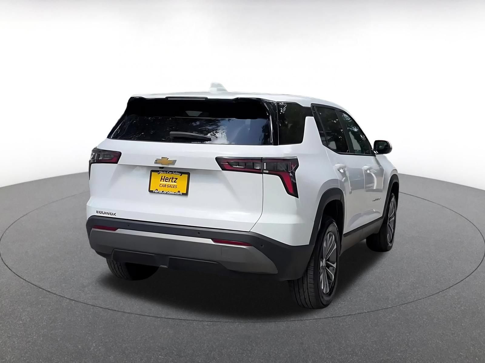 Thumbnail: 2025 Chevrolet Equinox - 15