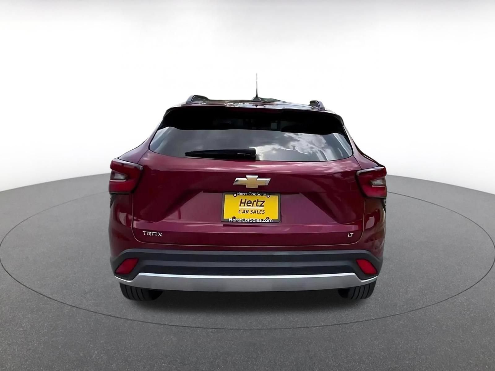 Thumbnail: 2025 Chevrolet Trax - 10