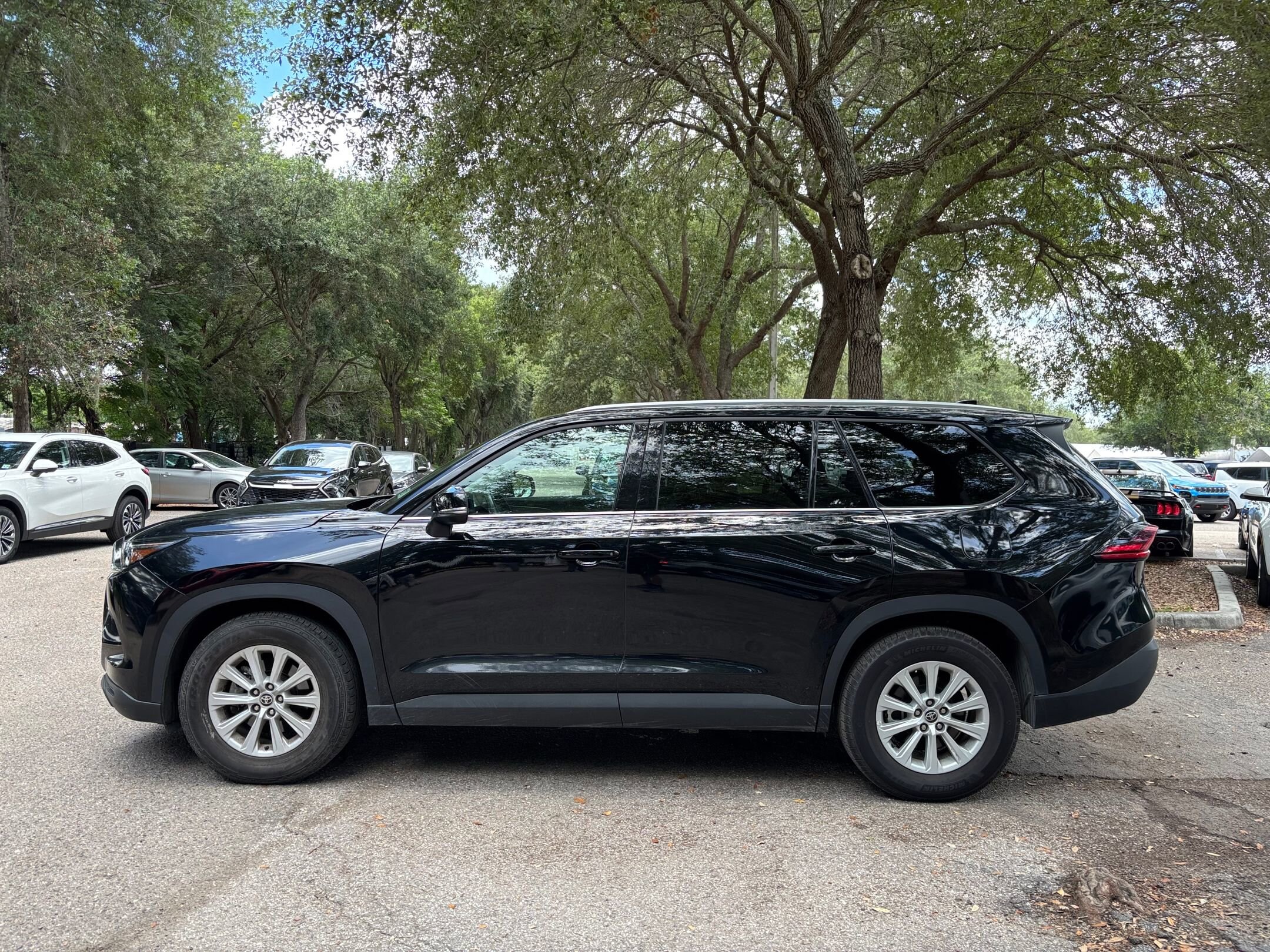 Thumbnail: 2025 Toyota Grand Highlander - 18