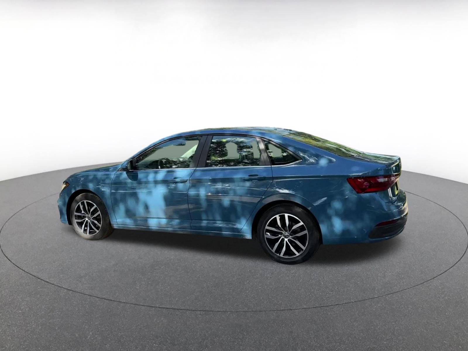 Thumbnail: 2025 Volkswagen Jetta - 10