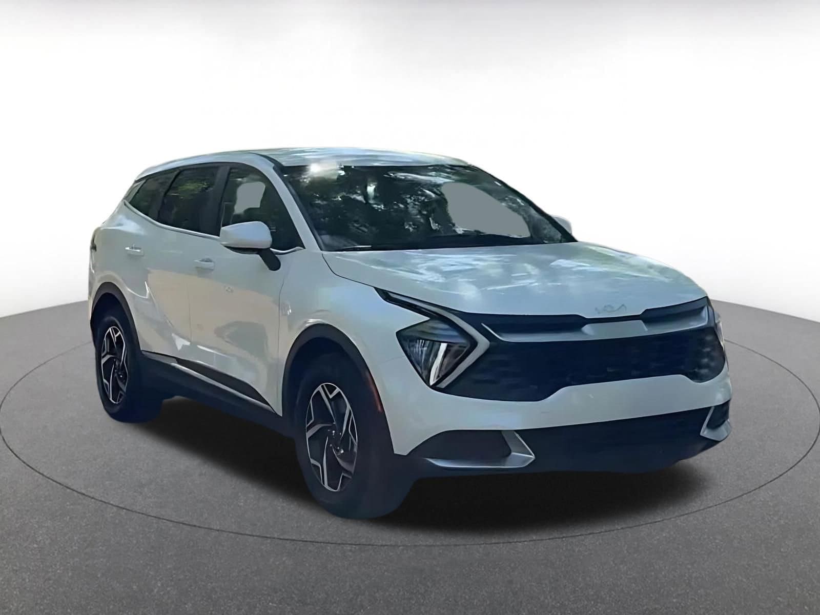 Thumbnail: 2025 Kia Sportage - 3