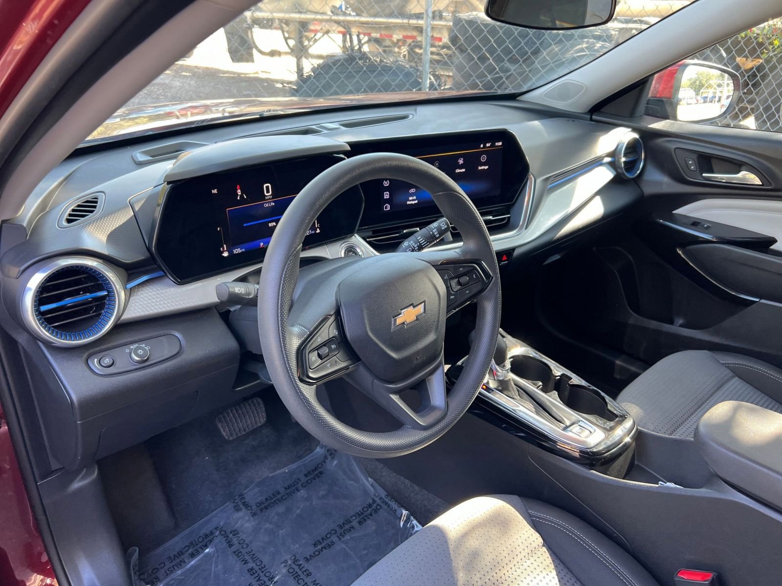 Thumbnail: 2025 Chevrolet Trax - 30