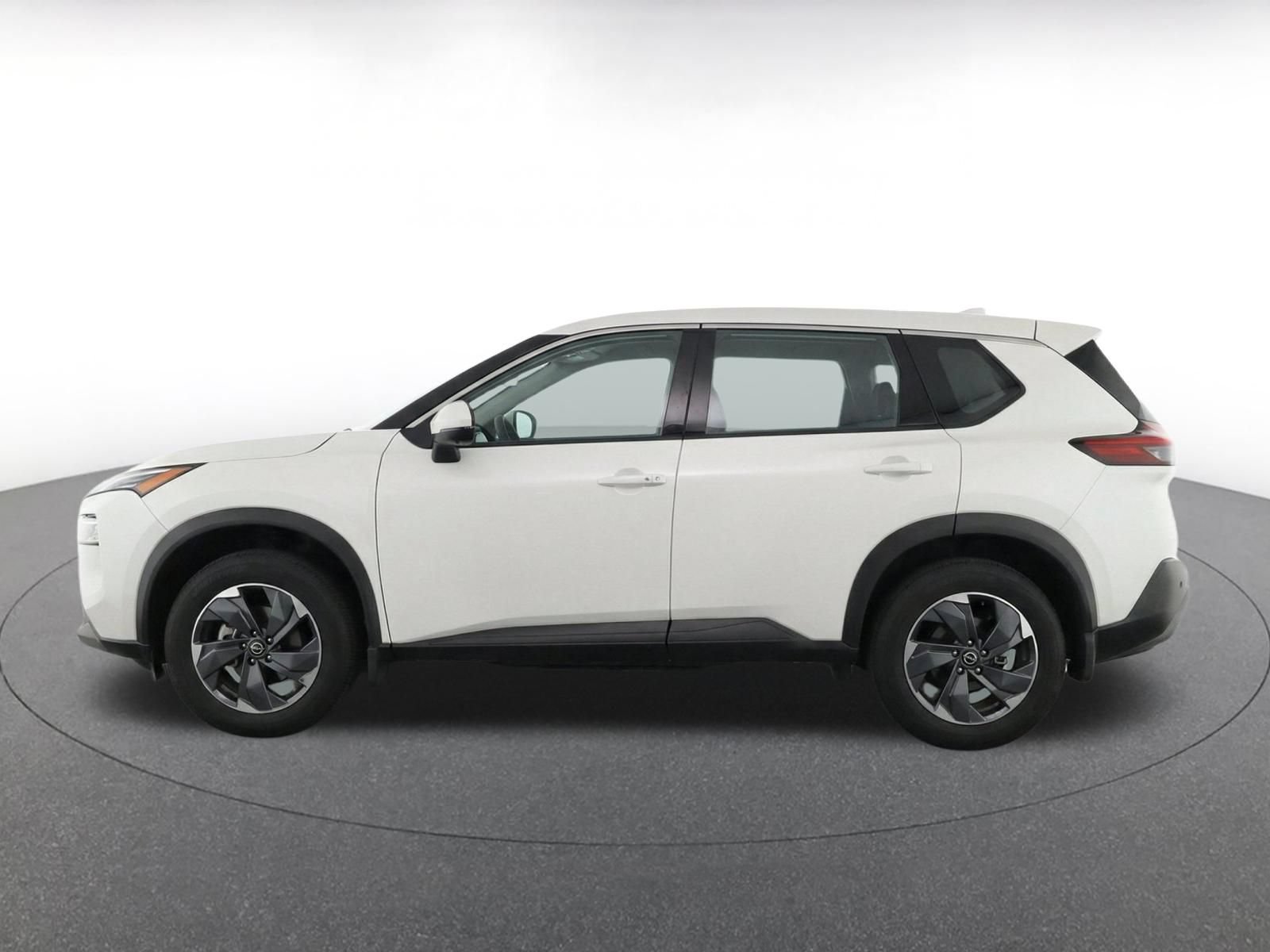 Thumbnail: 2025 Nissan Rogue - 4