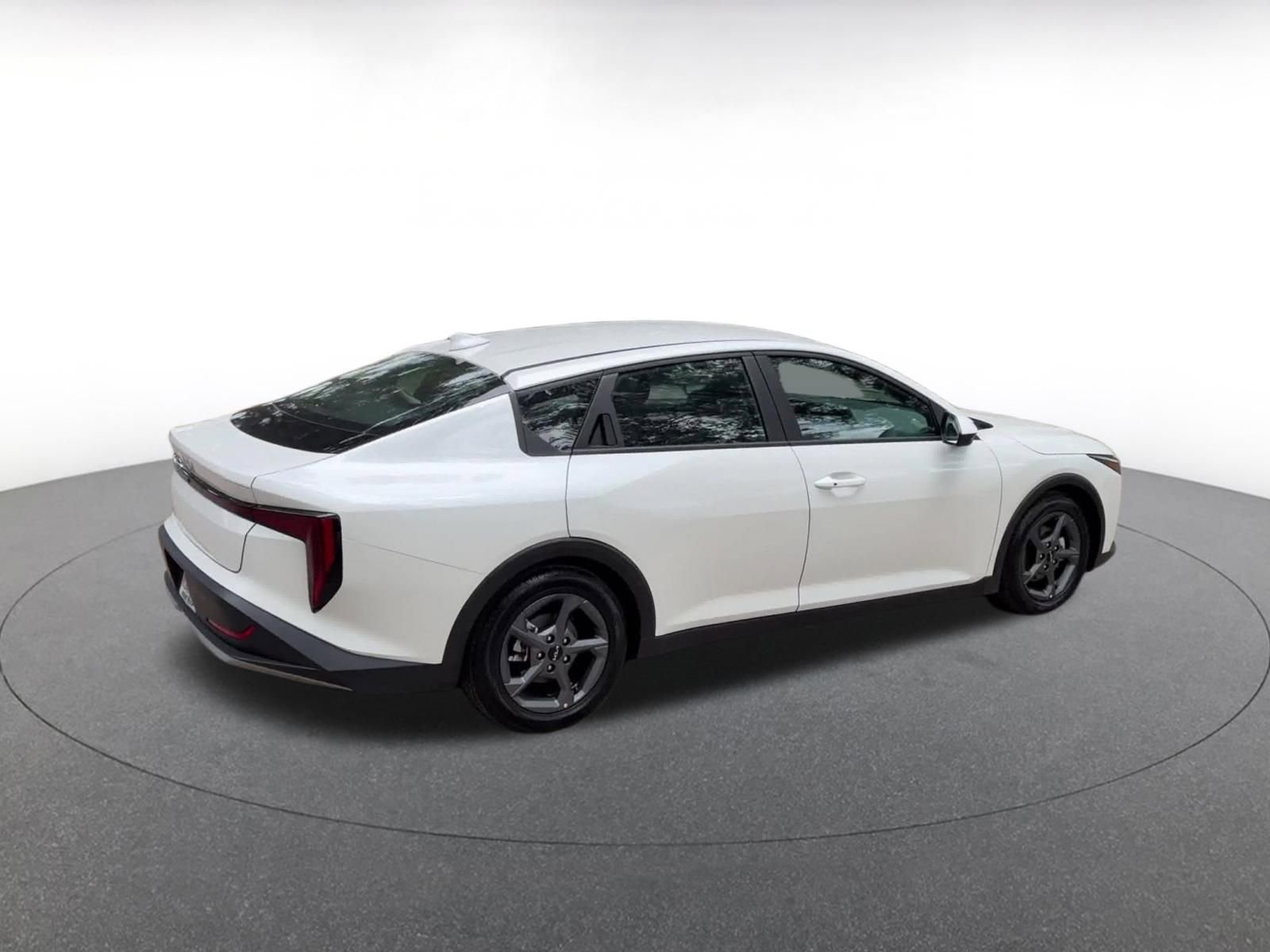 Thumbnail: 2025 Kia K4 - 22