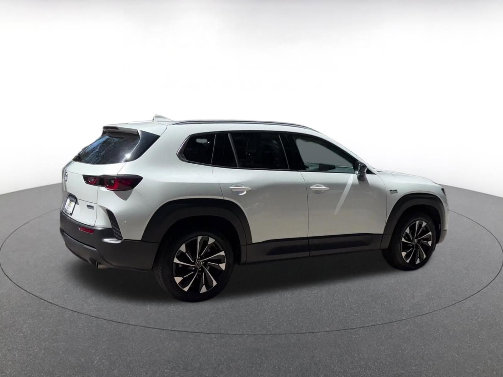 Thumbnail: 2025 Mazda CX-50 - 15