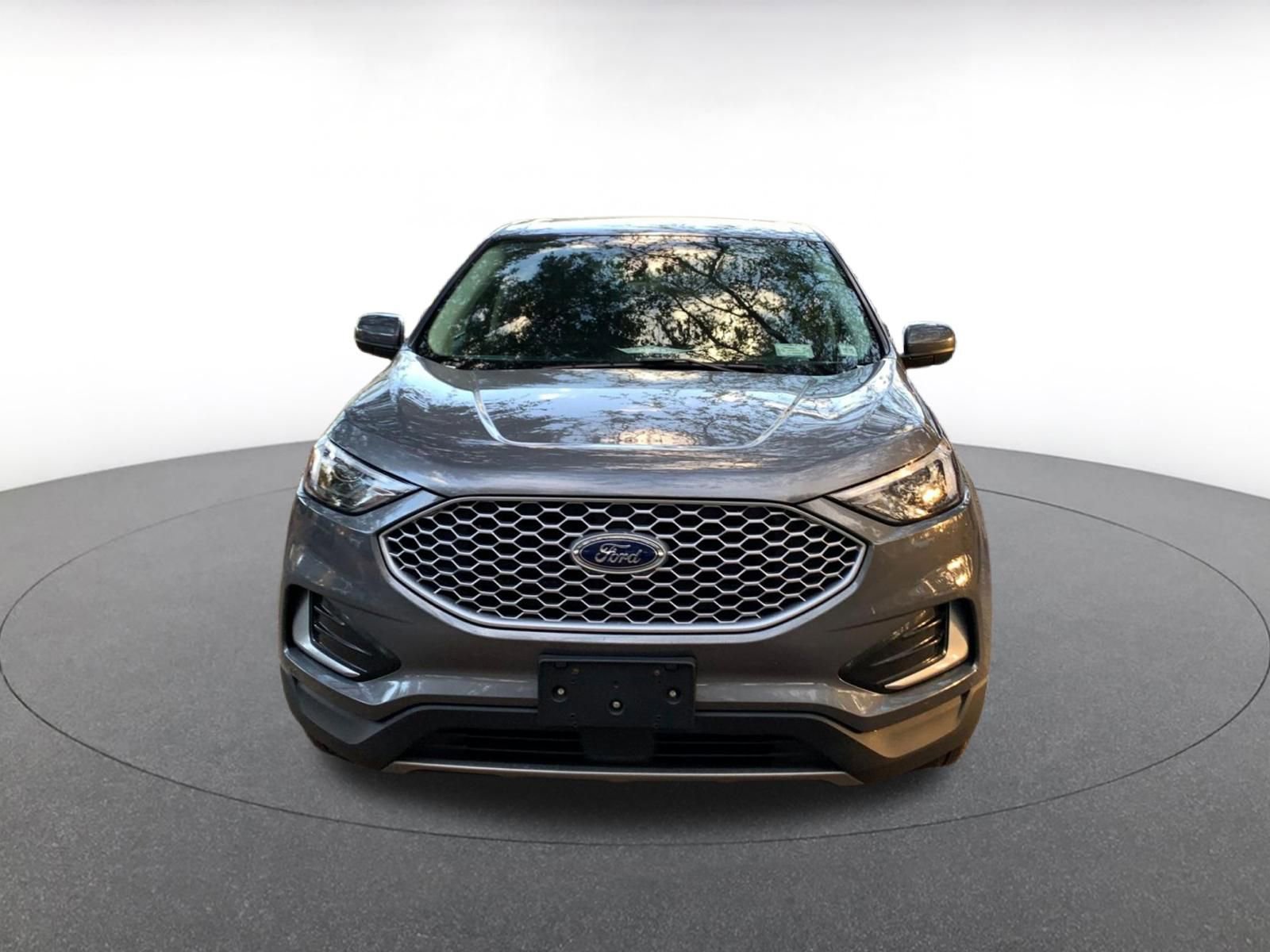 Thumbnail: 2024 Ford Edge - 2