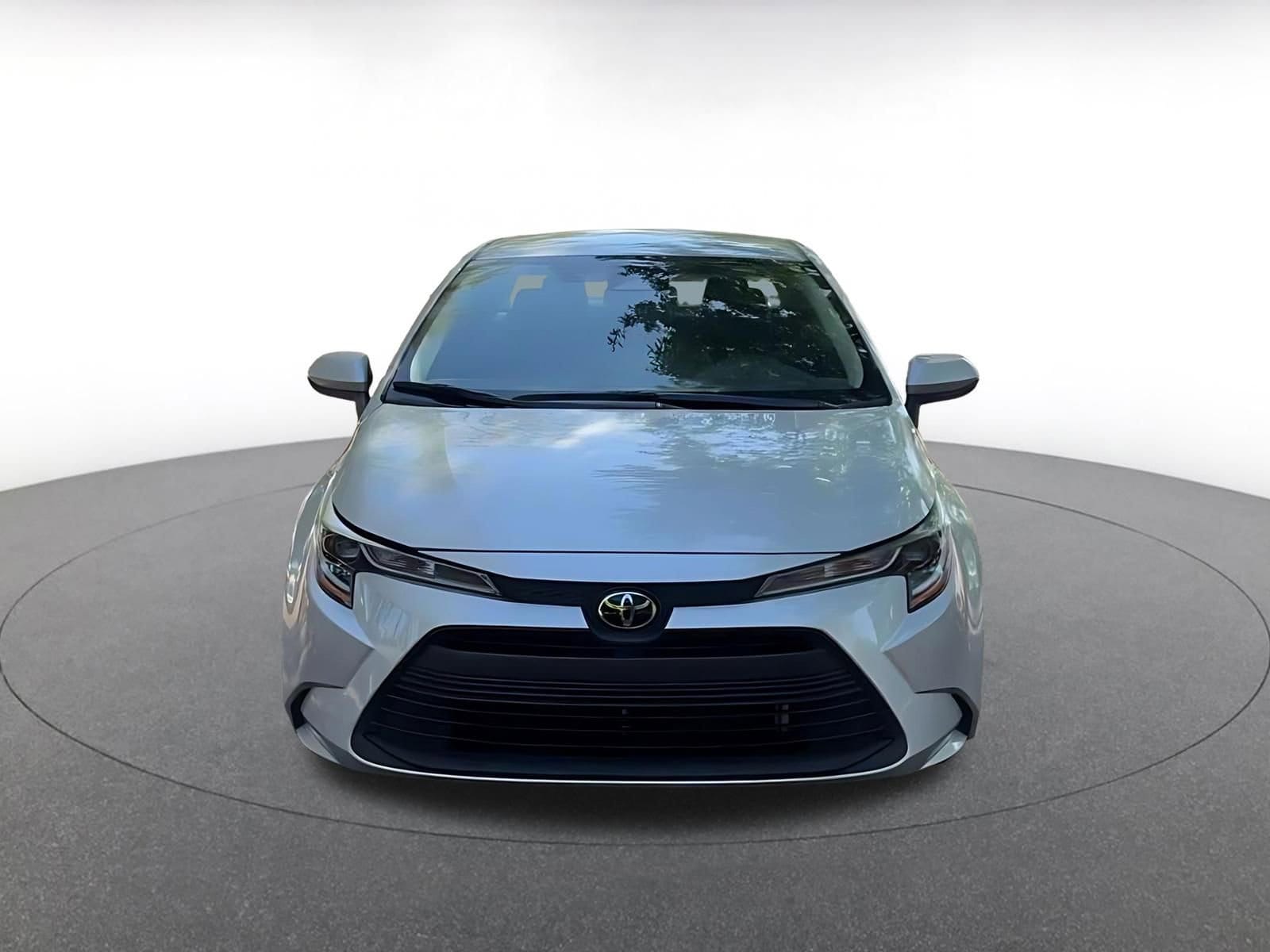 Thumbnail: 2025 Toyota Corolla - 4