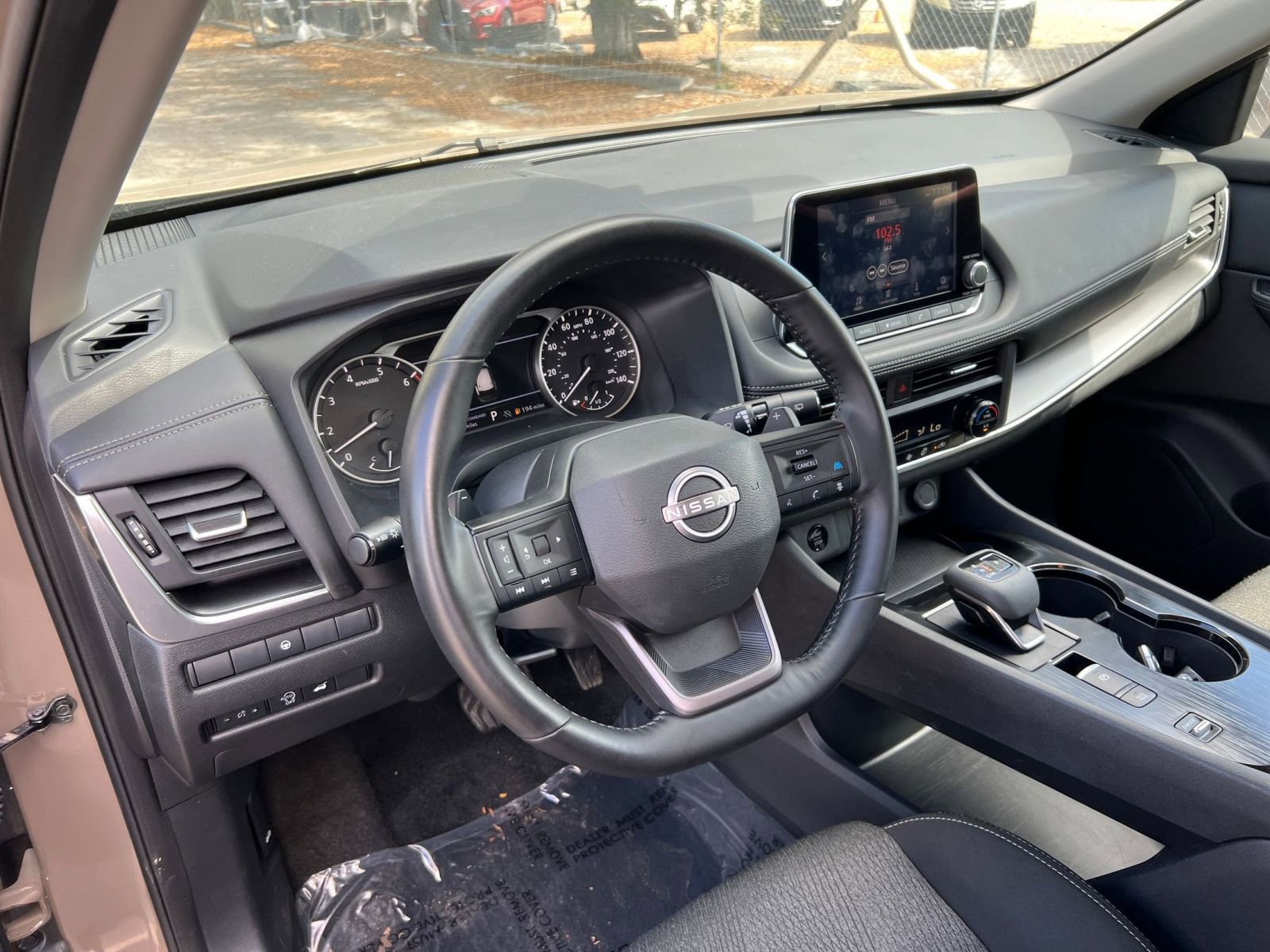 Thumbnail: 2025 Nissan Rogue - 32