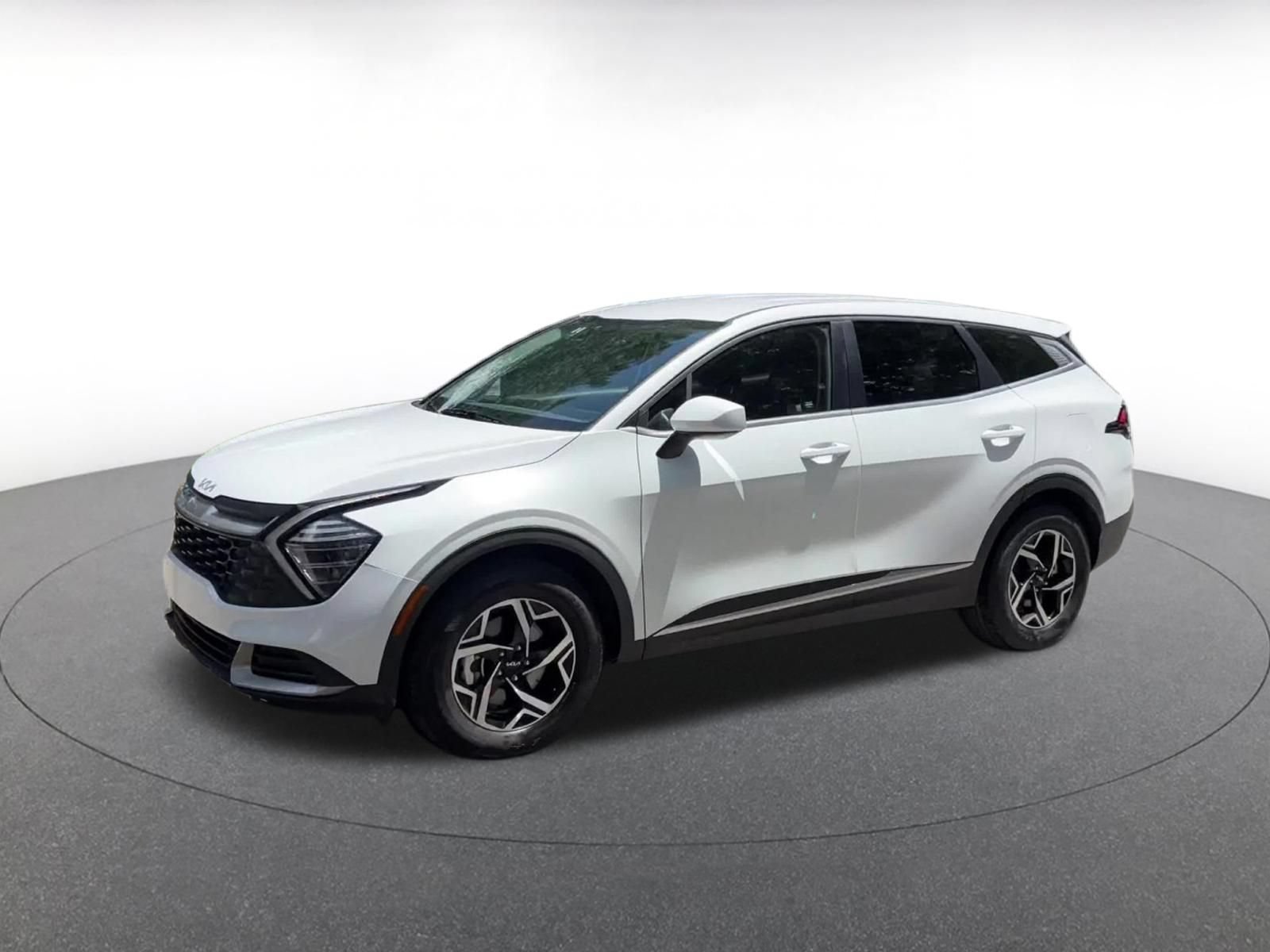 Thumbnail: 2025 Kia Sportage - 6