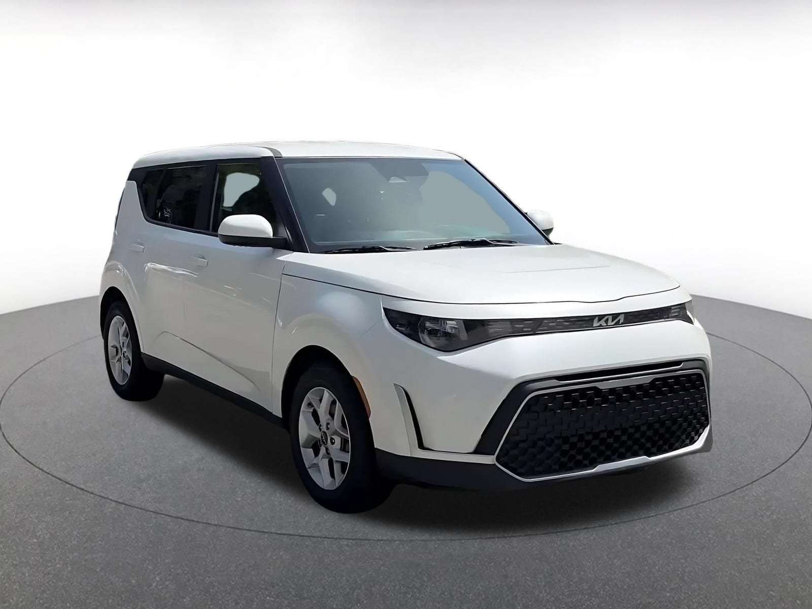 Thumbnail: 2025 Kia Soul - 3