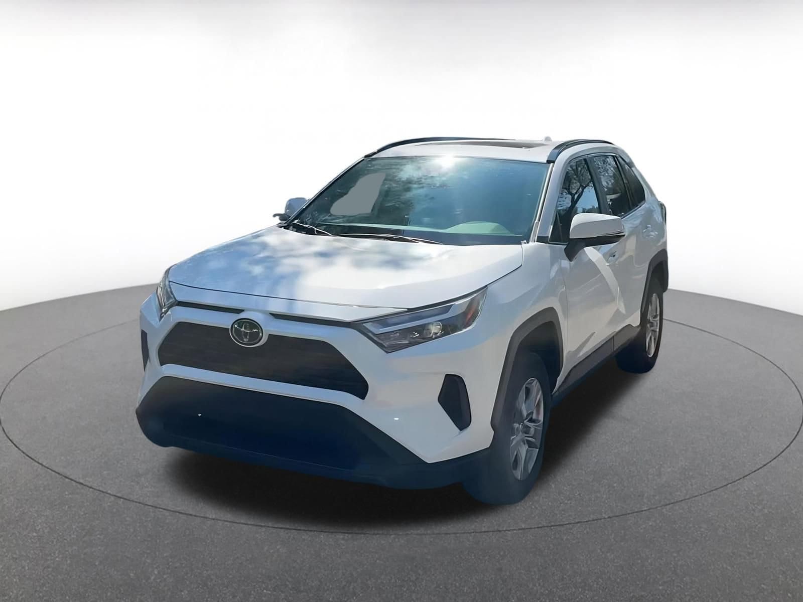 Thumbnail: 2025 Toyota RAV4 - 7
