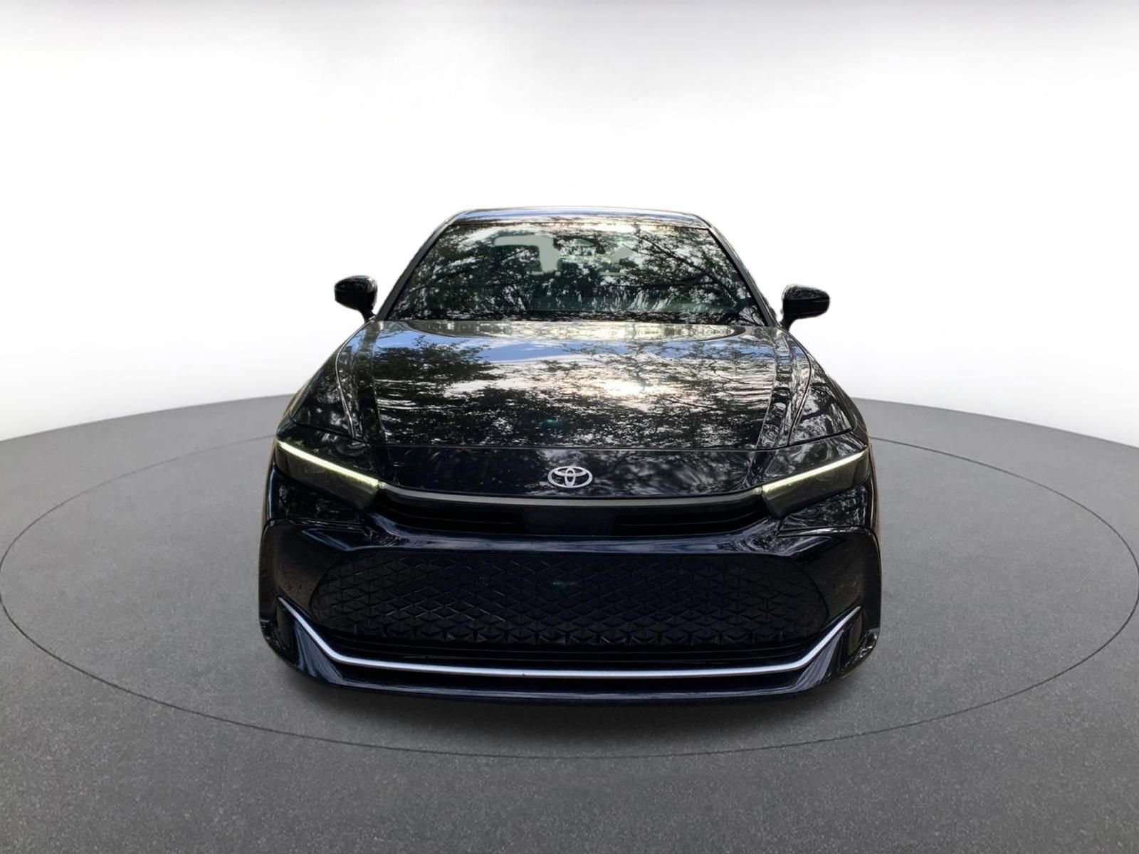 Thumbnail: 2025 Toyota Crown - 2