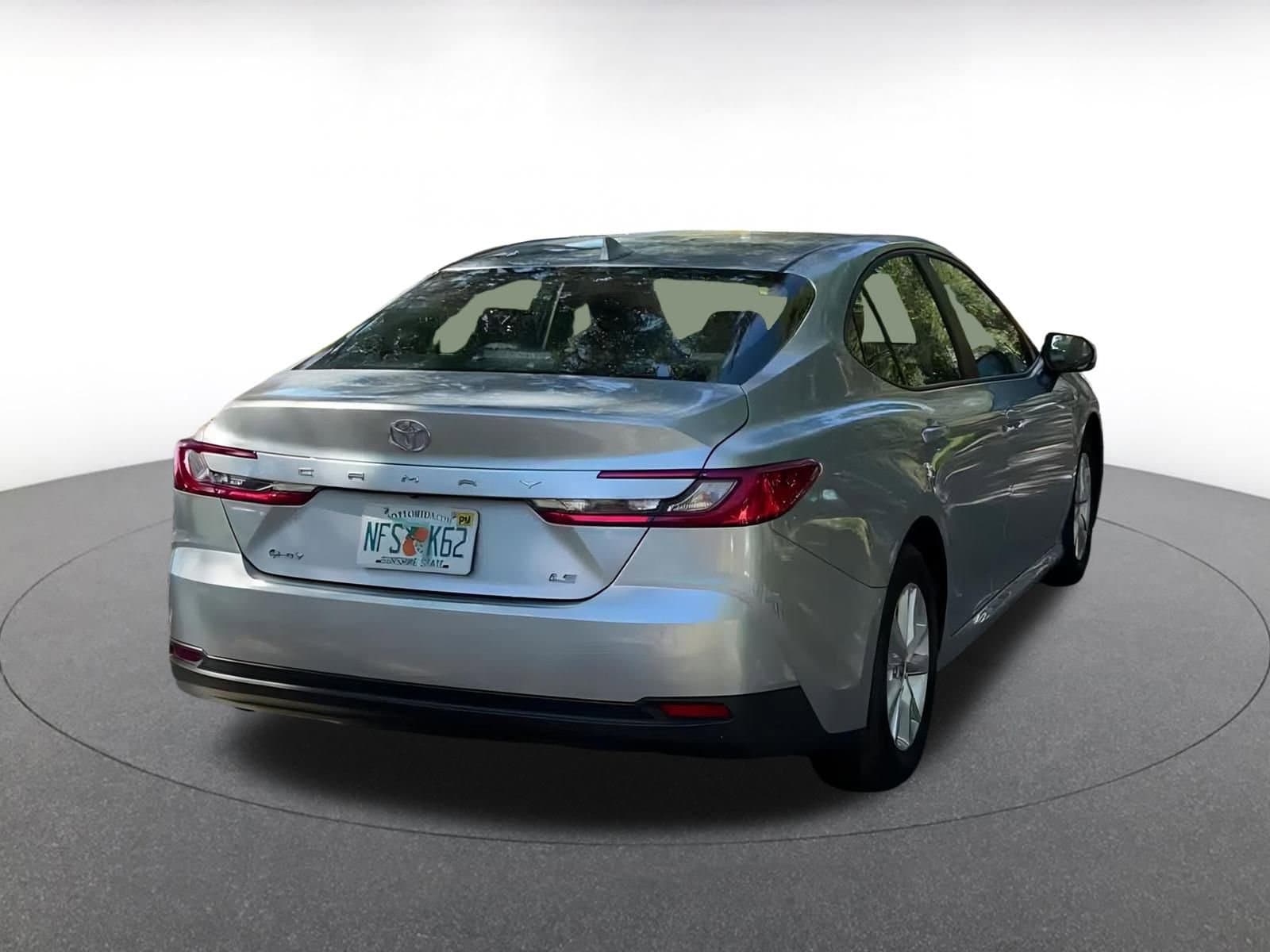 Thumbnail: 2025 Toyota Camry - 14