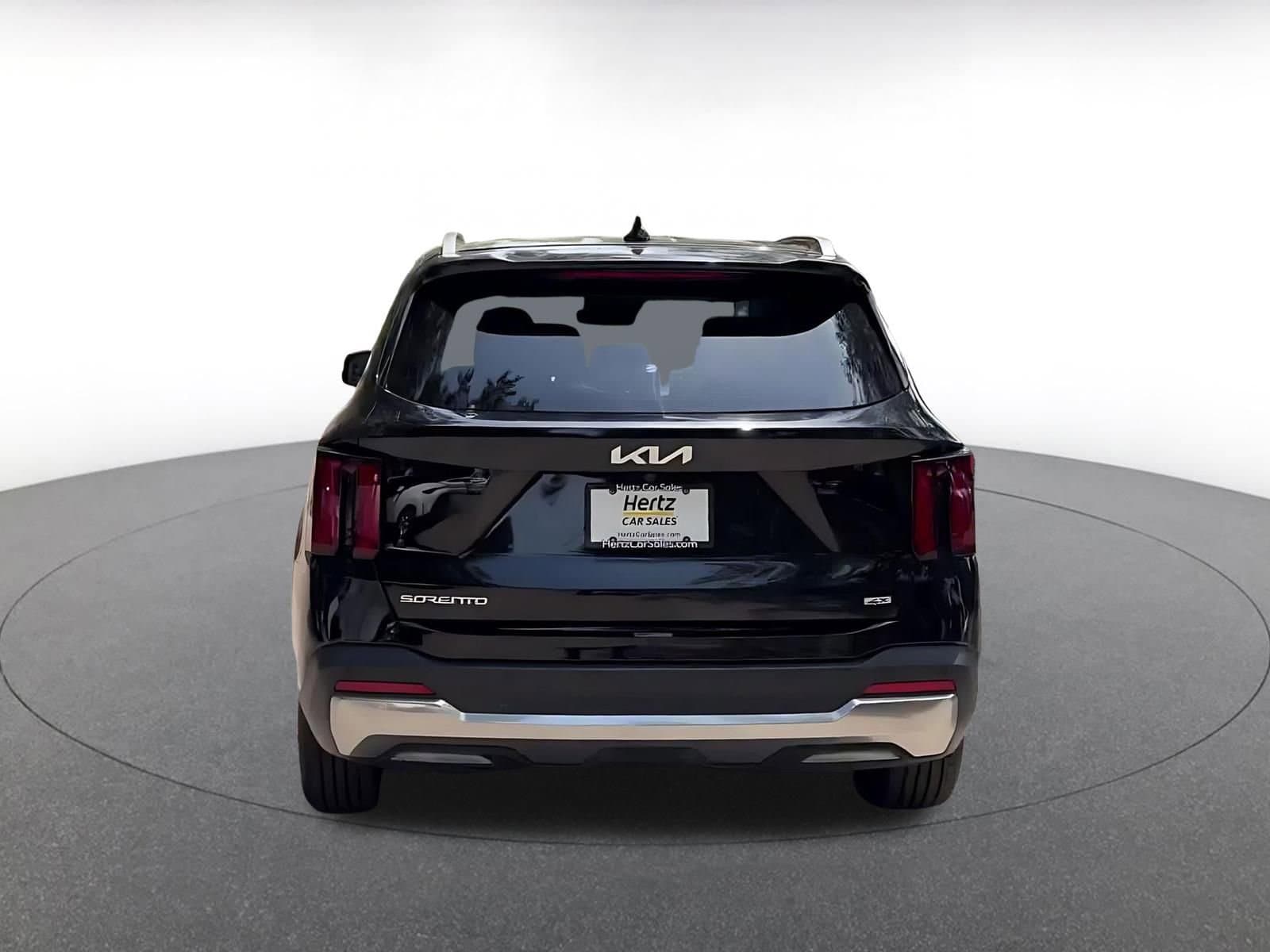 Thumbnail: 2024 Kia Sorento - 12