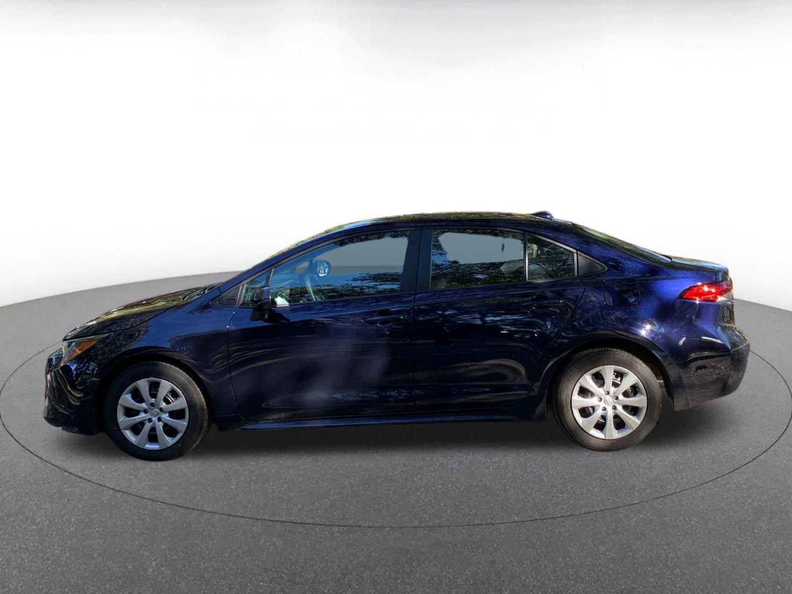 Thumbnail: 2025 Toyota Corolla - 4