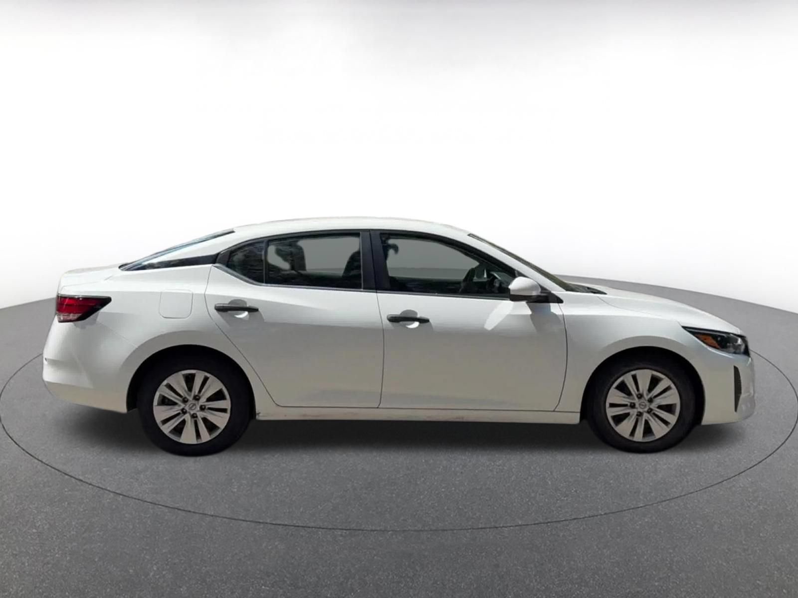 Thumbnail: 2025 Nissan Sentra - 16