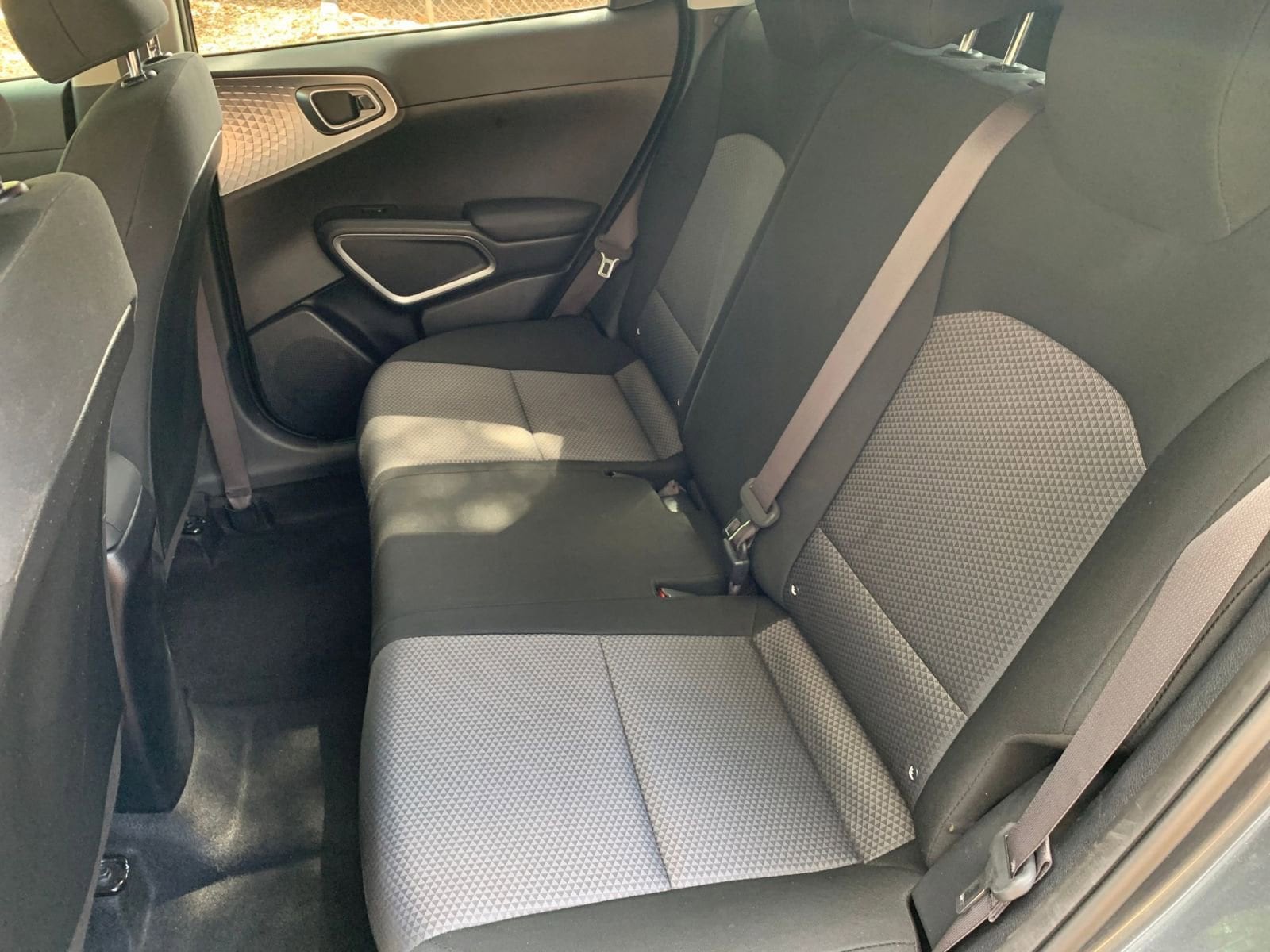 2024 Kia Soul LX 32