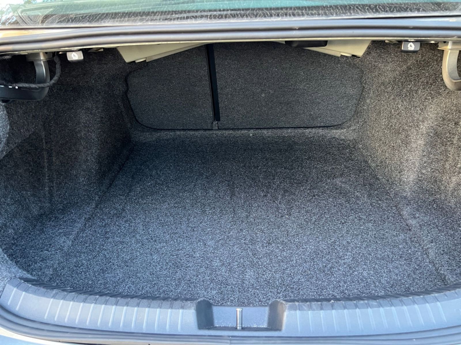 Thumbnail: 2025 Volkswagen Jetta - 24