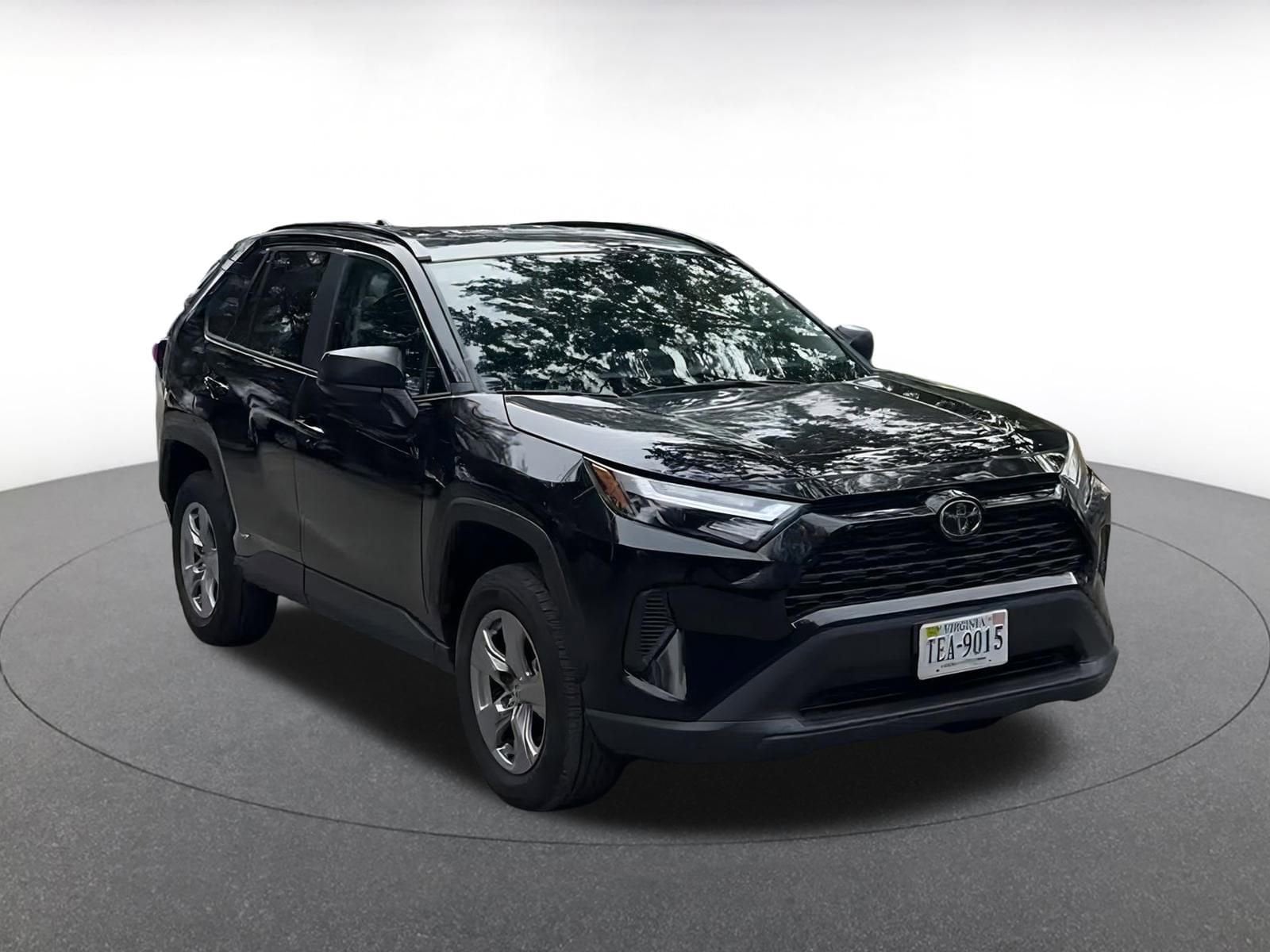 Thumbnail: 2025 Toyota RAV4 - 3