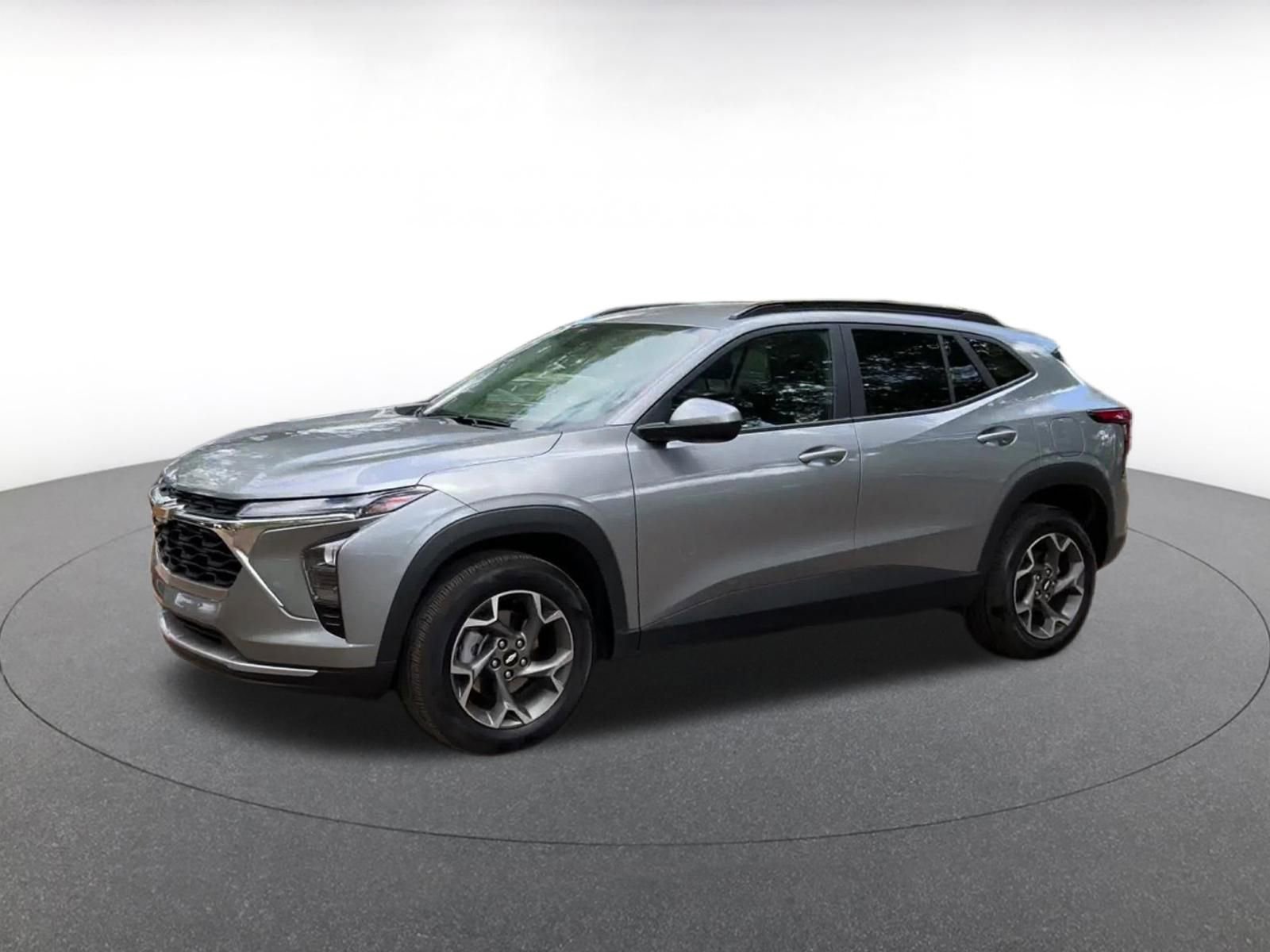 Thumbnail: 2025 Chevrolet Trax - 8