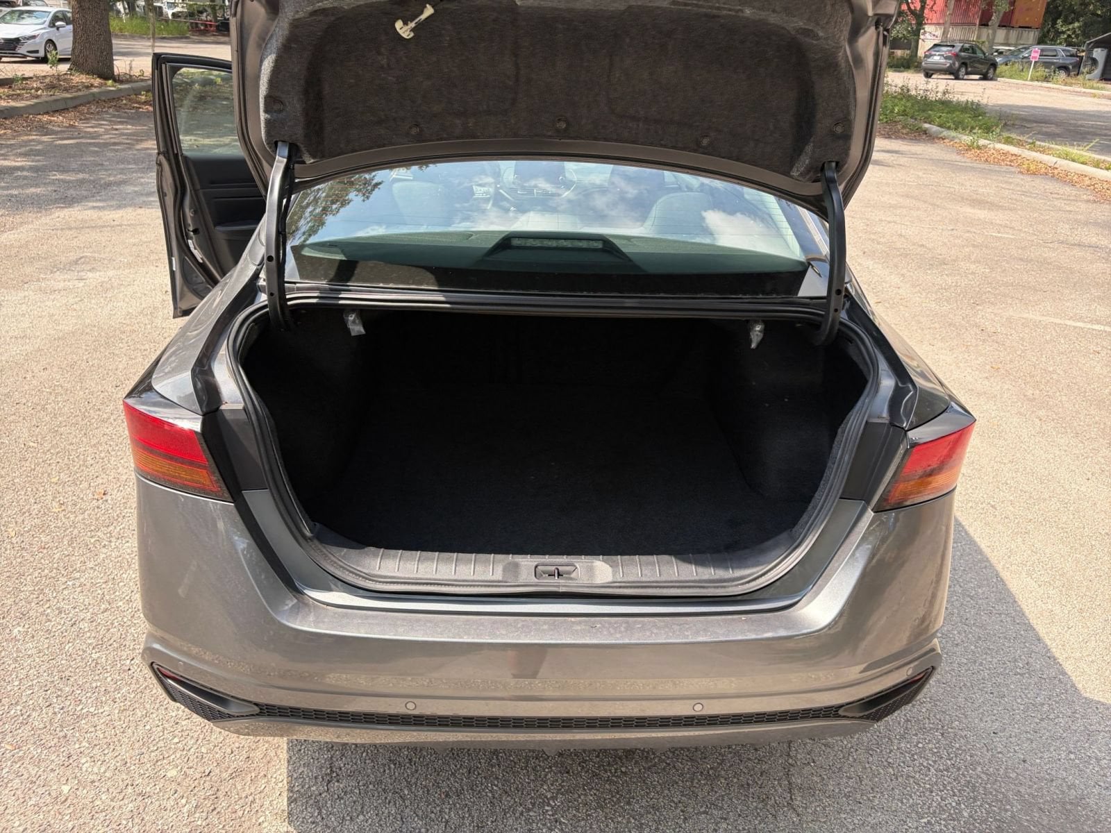 Thumbnail: 2026 Nissan Altima - 31