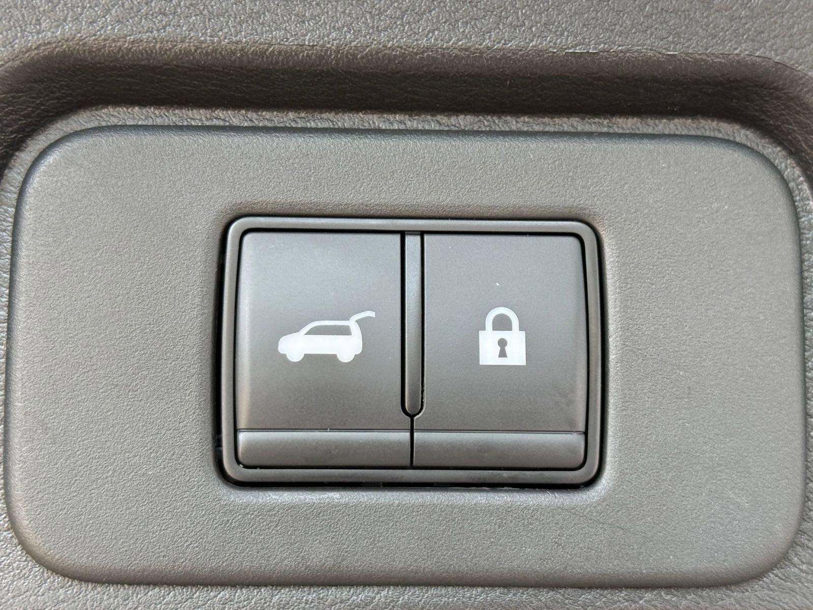 Thumbnail: 2025 Nissan Rogue - 20