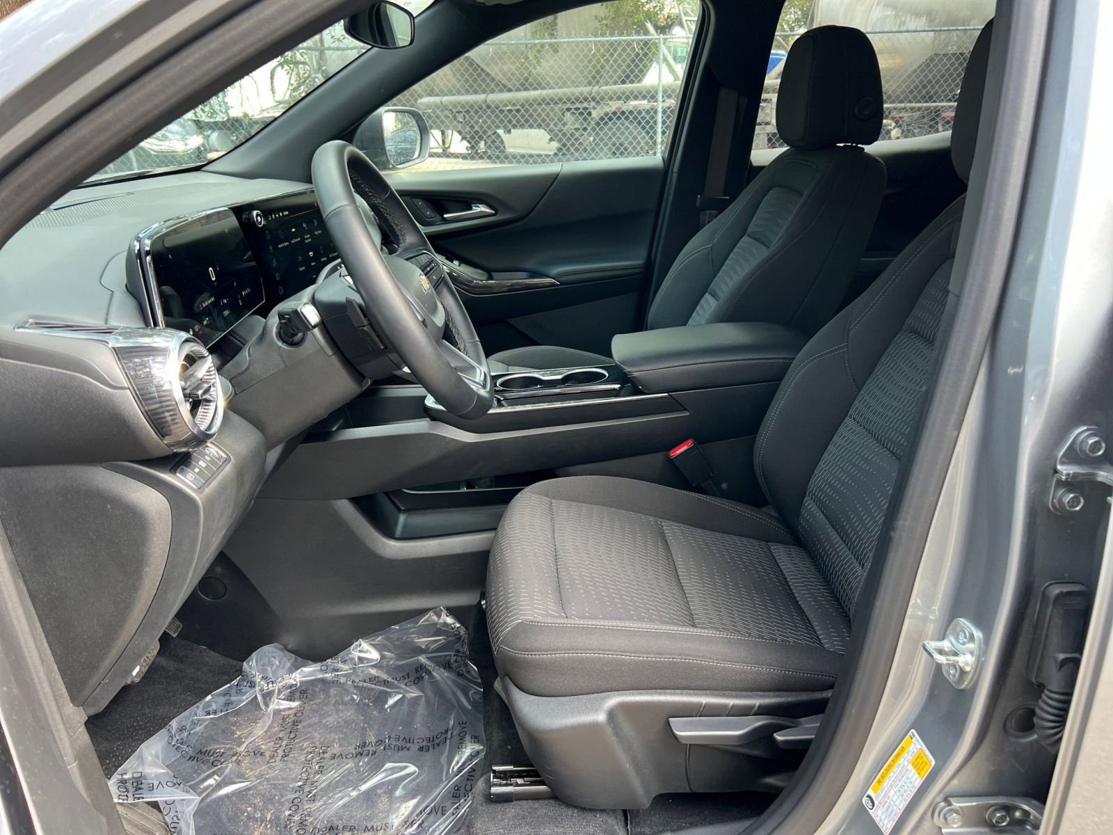 Thumbnail: 2025 Chevrolet Equinox - 21