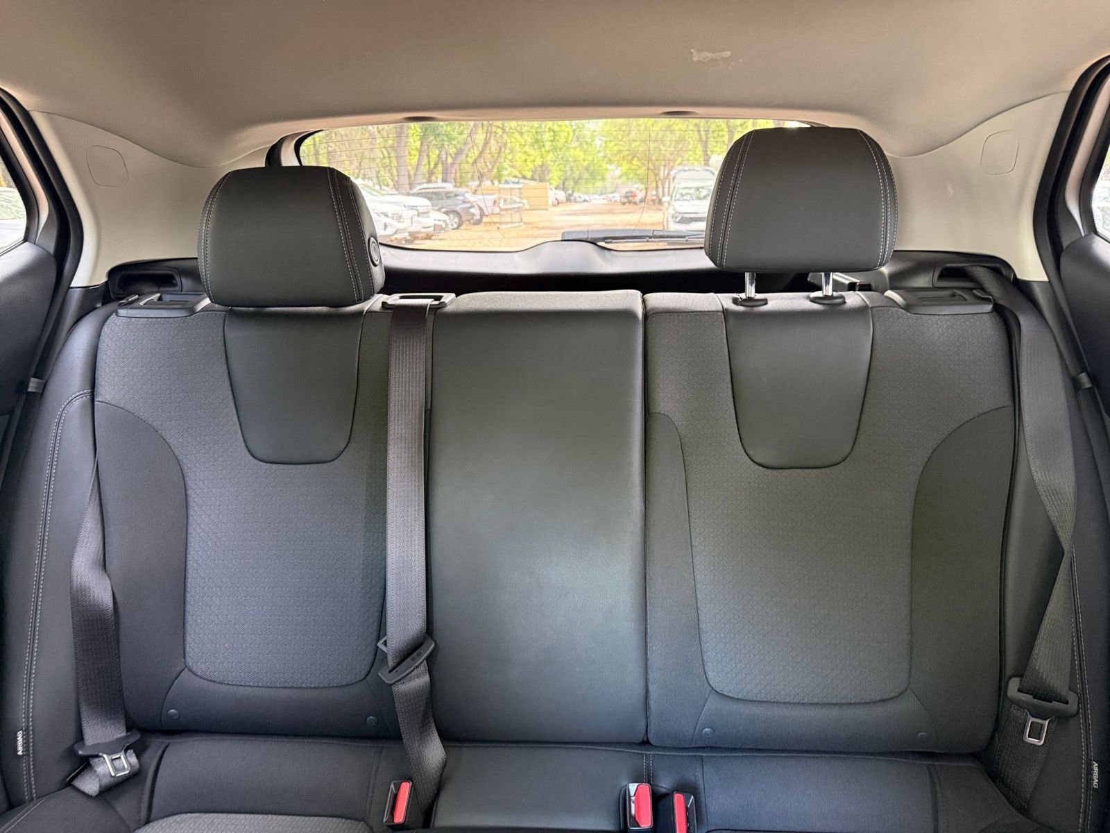 Thumbnail: 2025 Buick Encore GX - 34