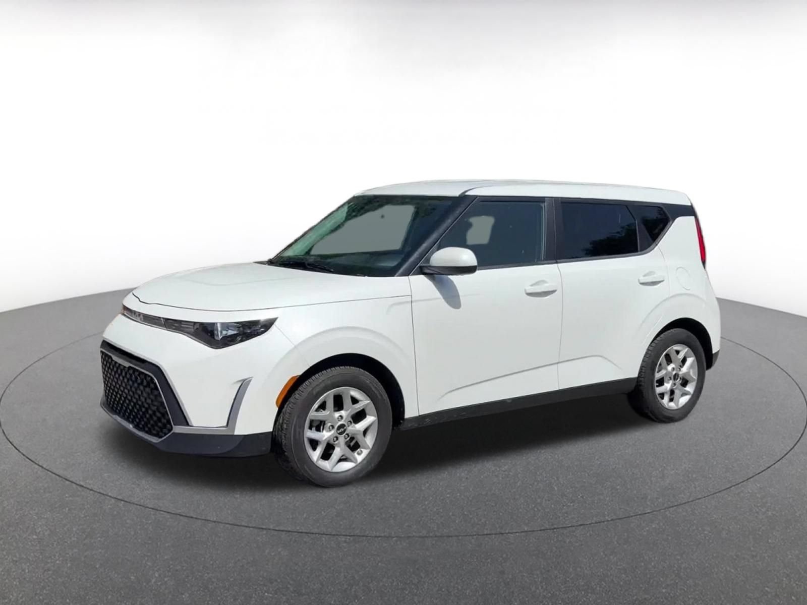 Thumbnail: 2025 Kia Soul - 8