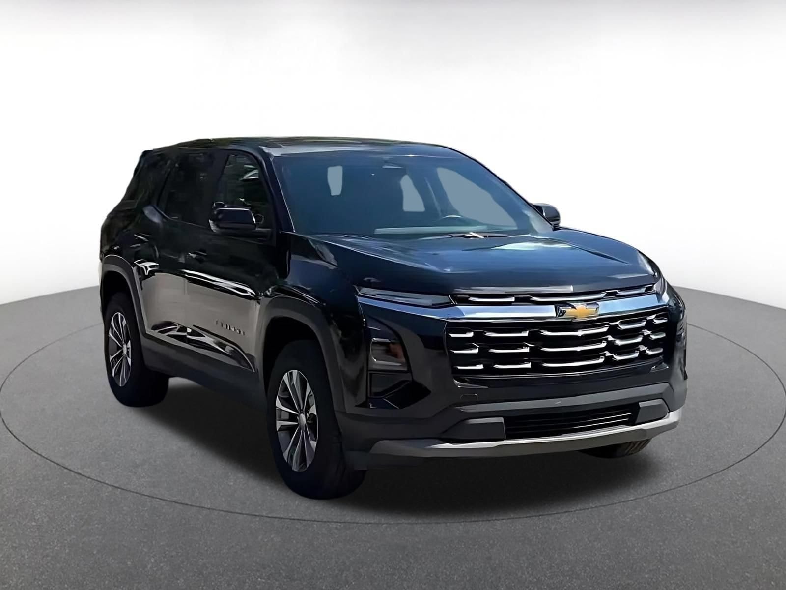 Thumbnail: 2025 Chevrolet Equinox - 3
