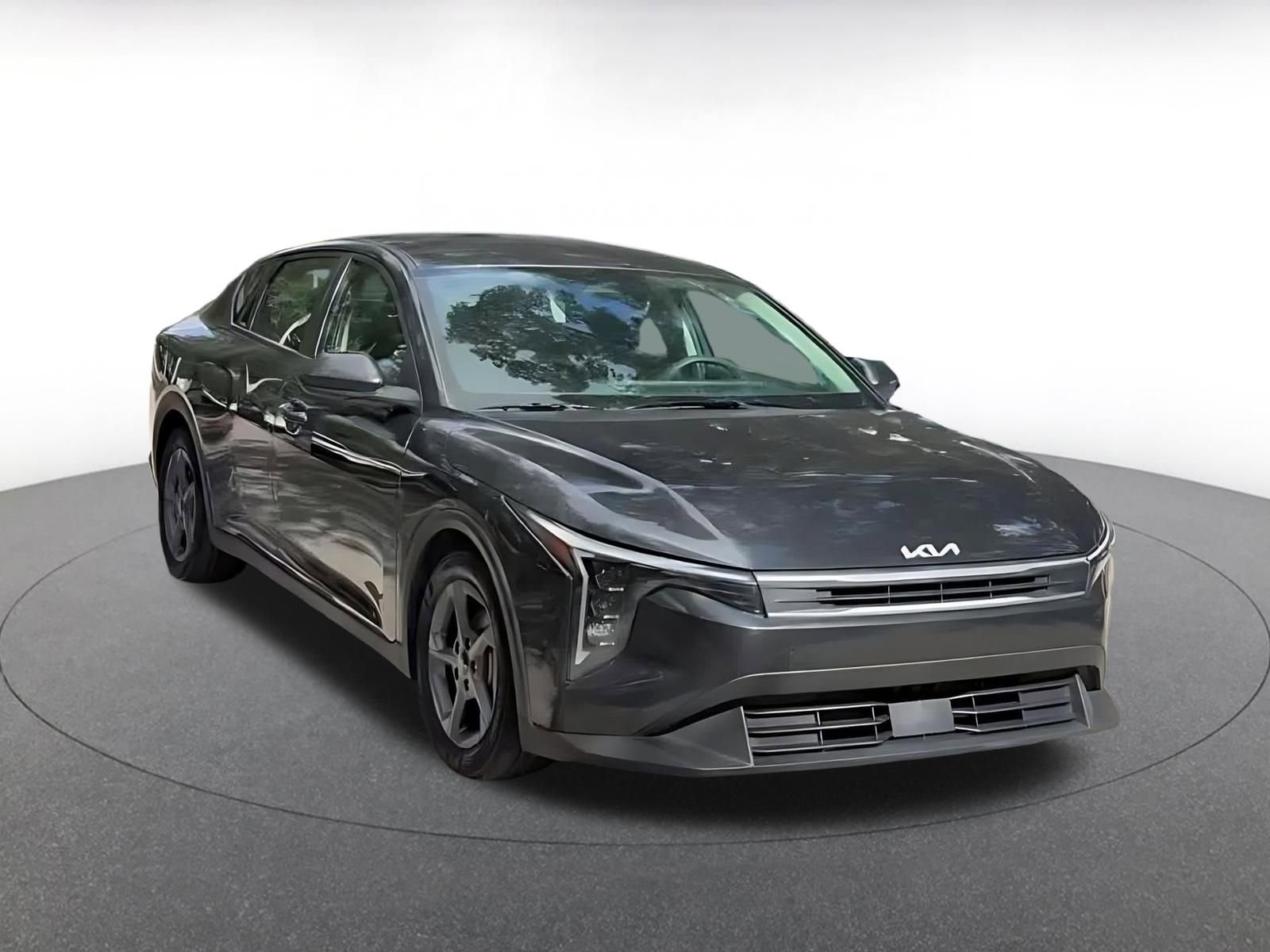 Thumbnail: 2025 Kia K4 - 3