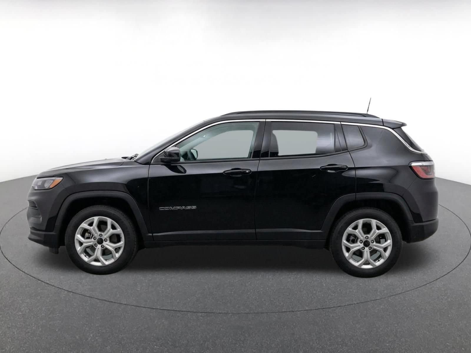 Thumbnail: 2025 Jeep Compass - 4