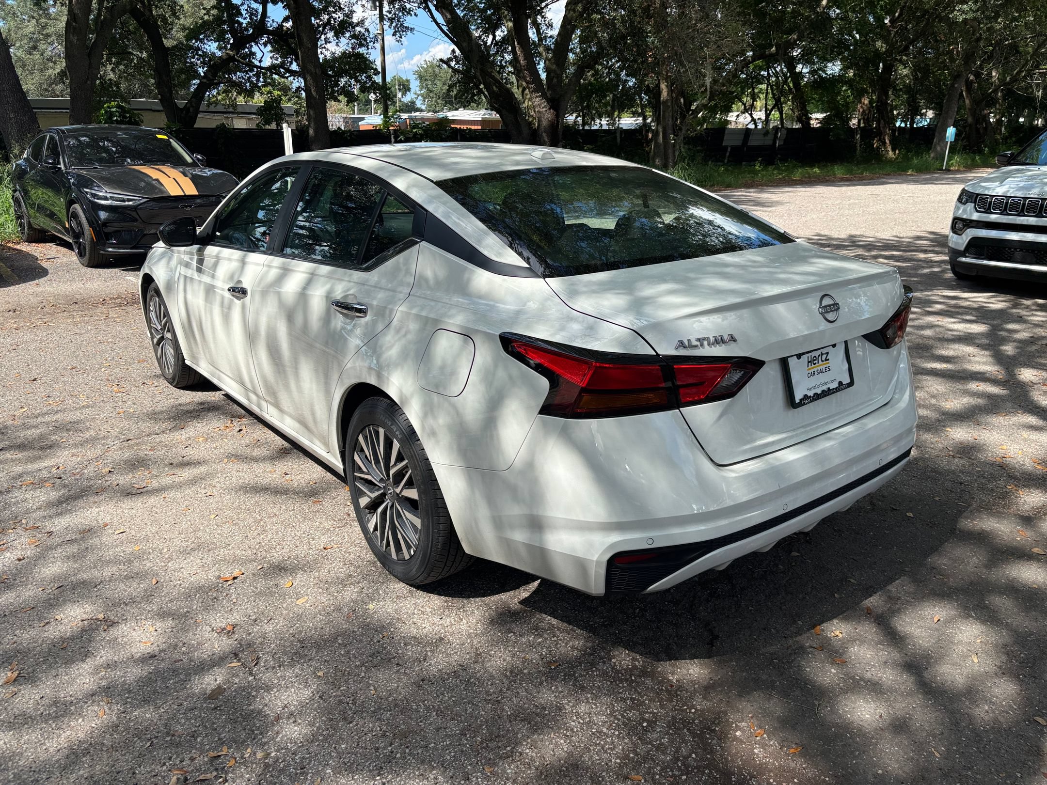 Thumbnail: 2025 Nissan Altima - 17