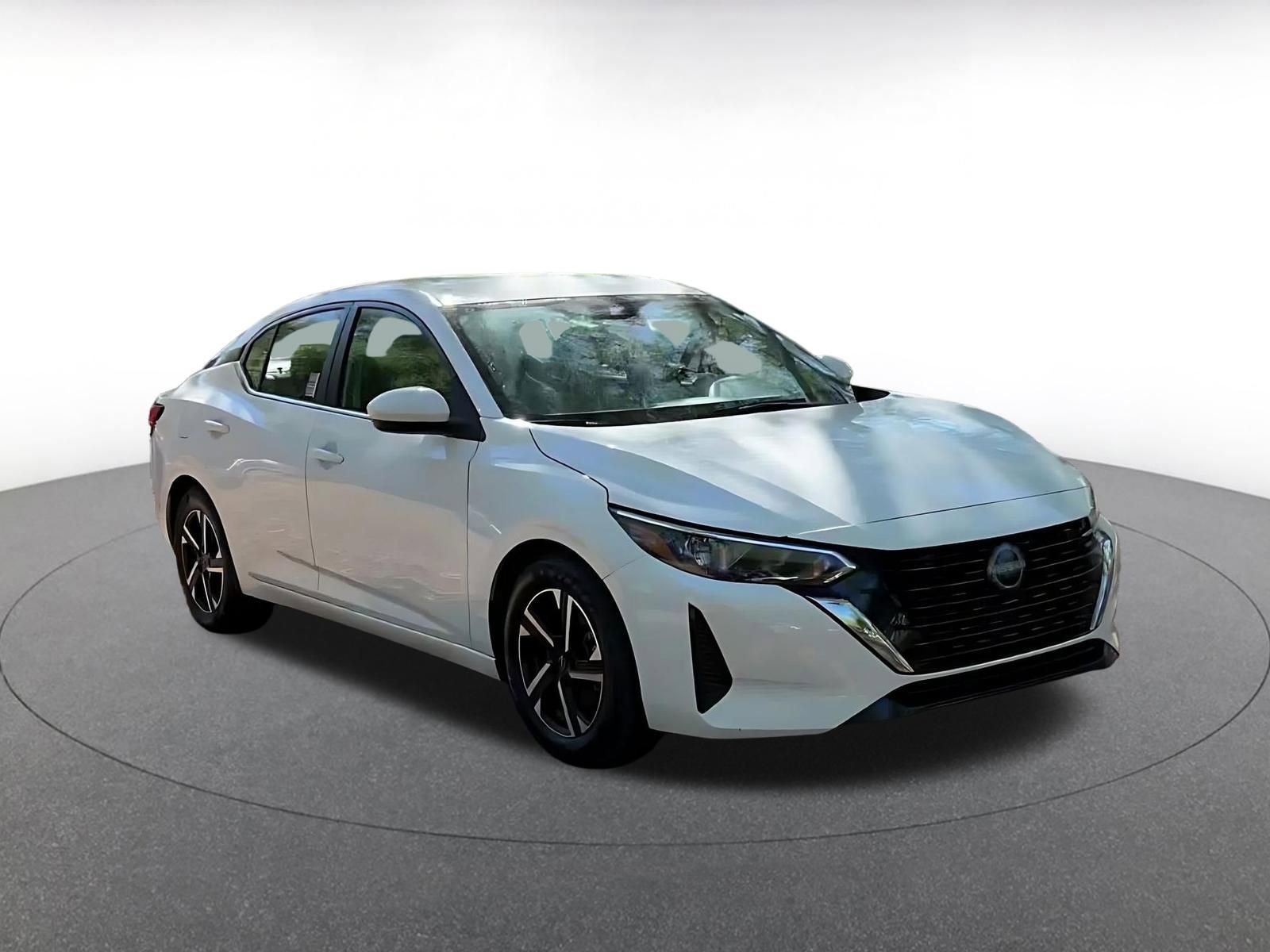 Thumbnail: 2025 Nissan Sentra - 3